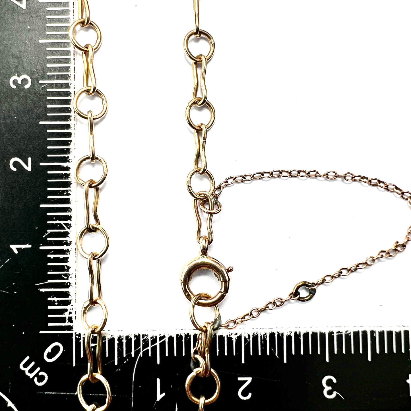 Victorian 9CT Gold Chain Bracelet with Safety Chain