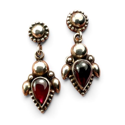 Vintage Garnet Teardrop Sterling Silver Earrings