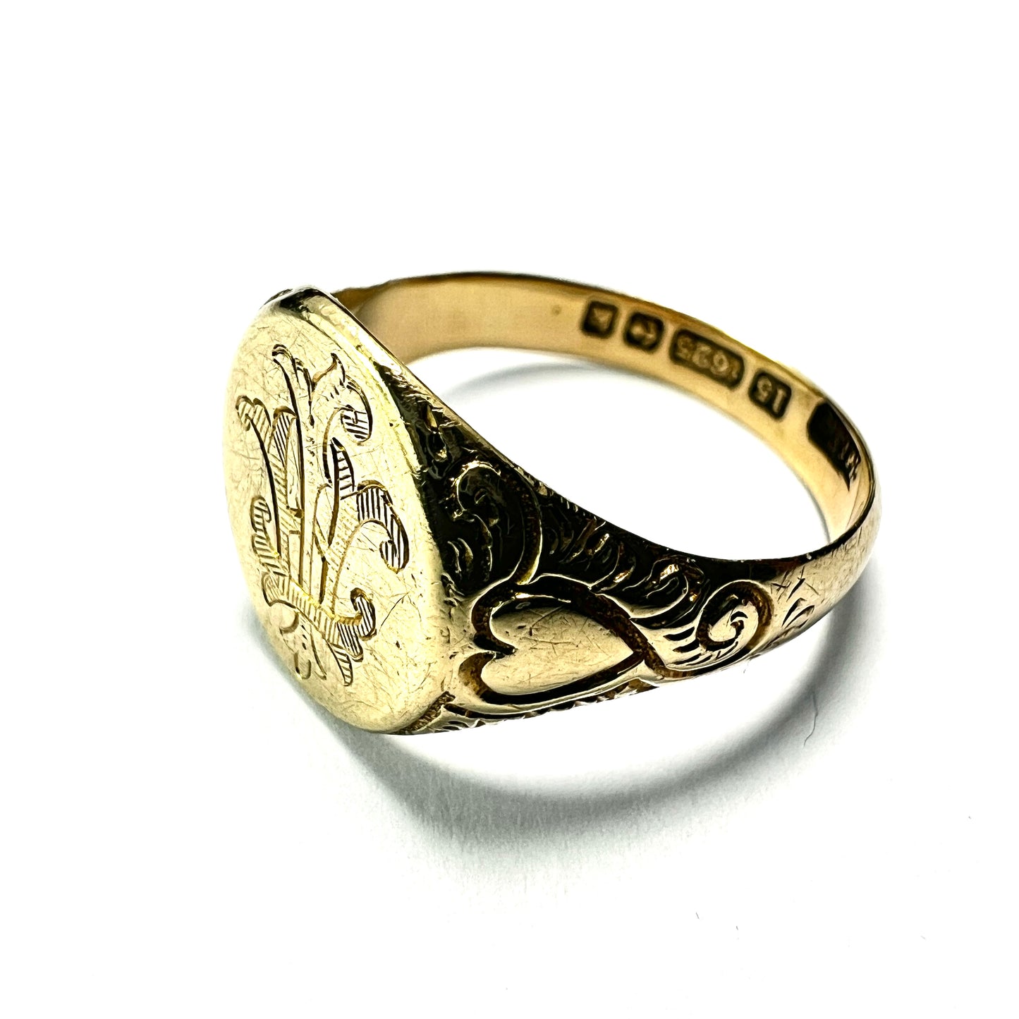 1909 Edwardian 15CT Gold Heart and Monogram Signet Ring