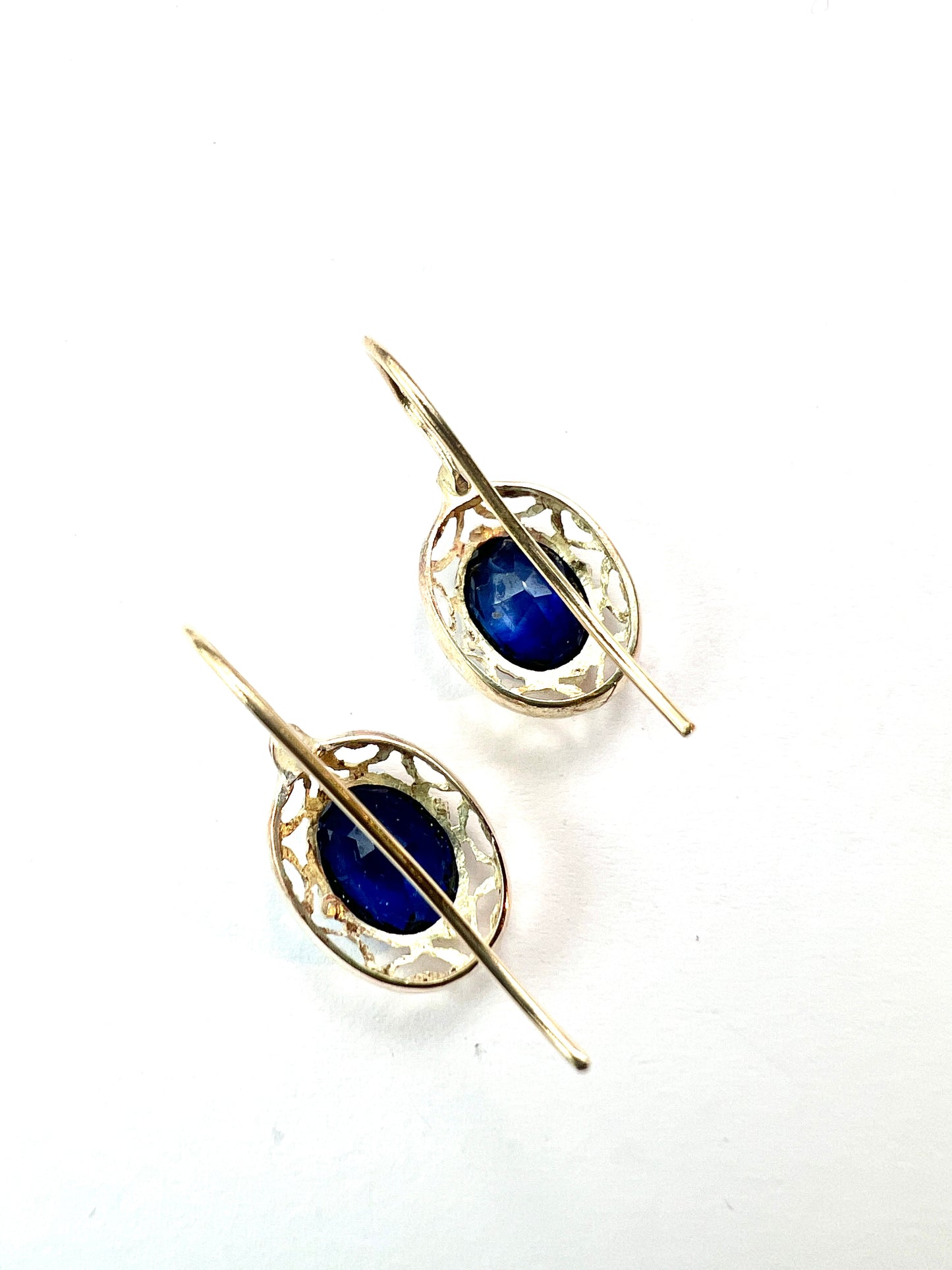 Vintage 9CT Gold Sapphire Earrings