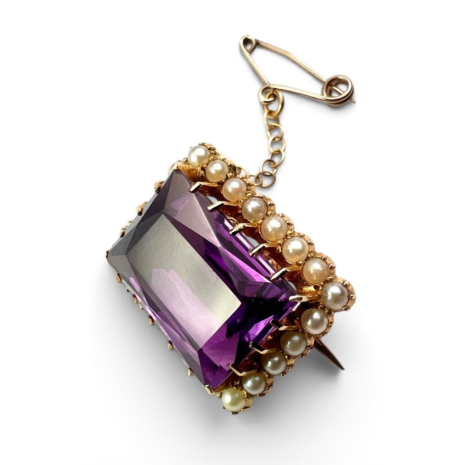 Victorian 15CT Gold Amethyst and Pearl Halo Brooch