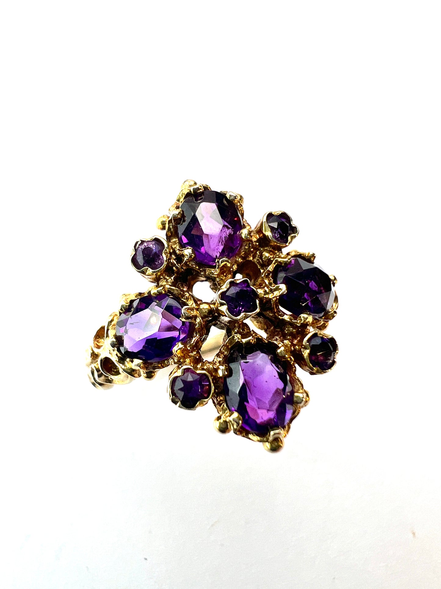 Vintage Amethyst 9CT Gold Victorian Style Ring