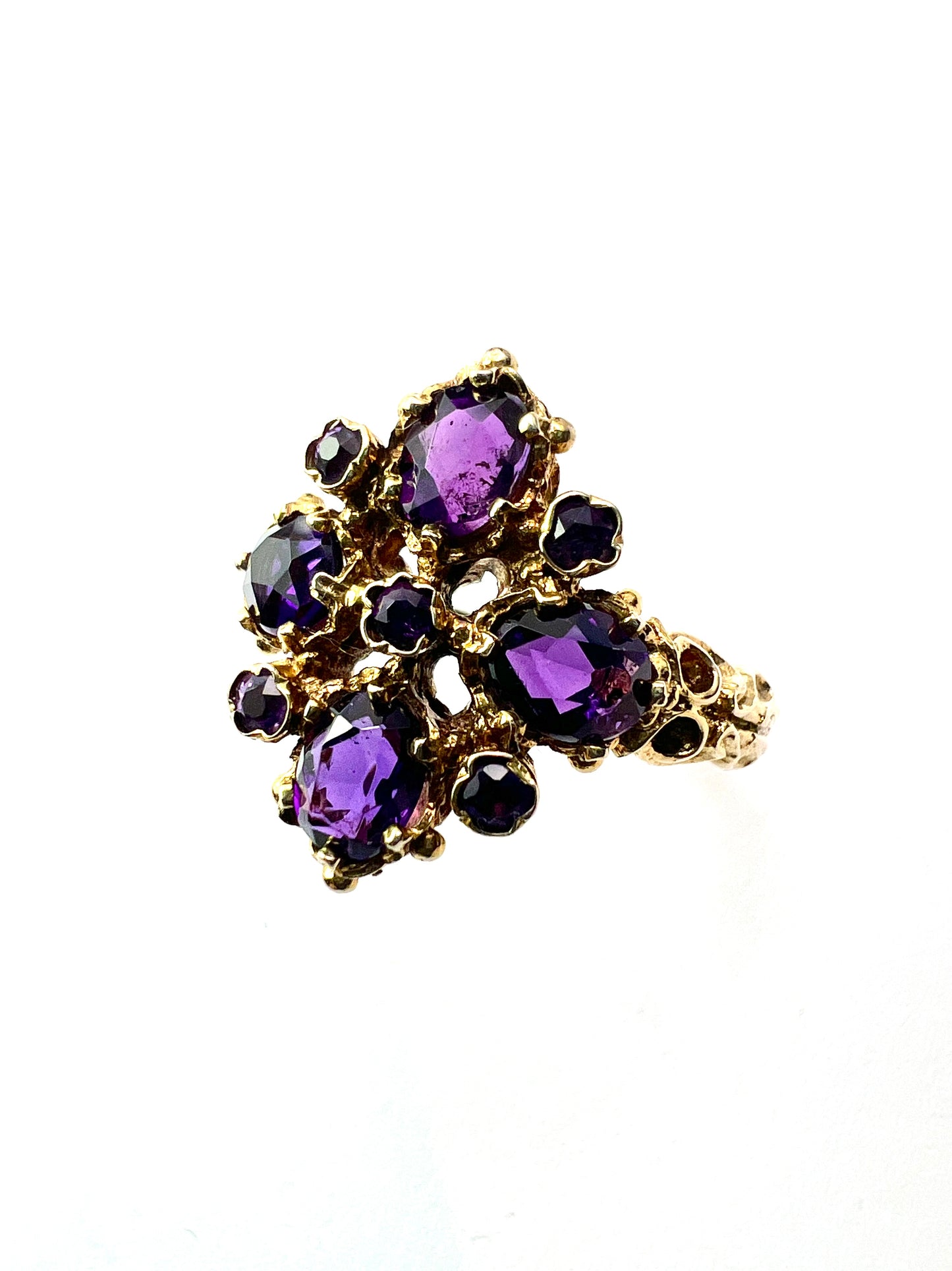 Vintage Amethyst 9CT Gold Victorian Style Ring
