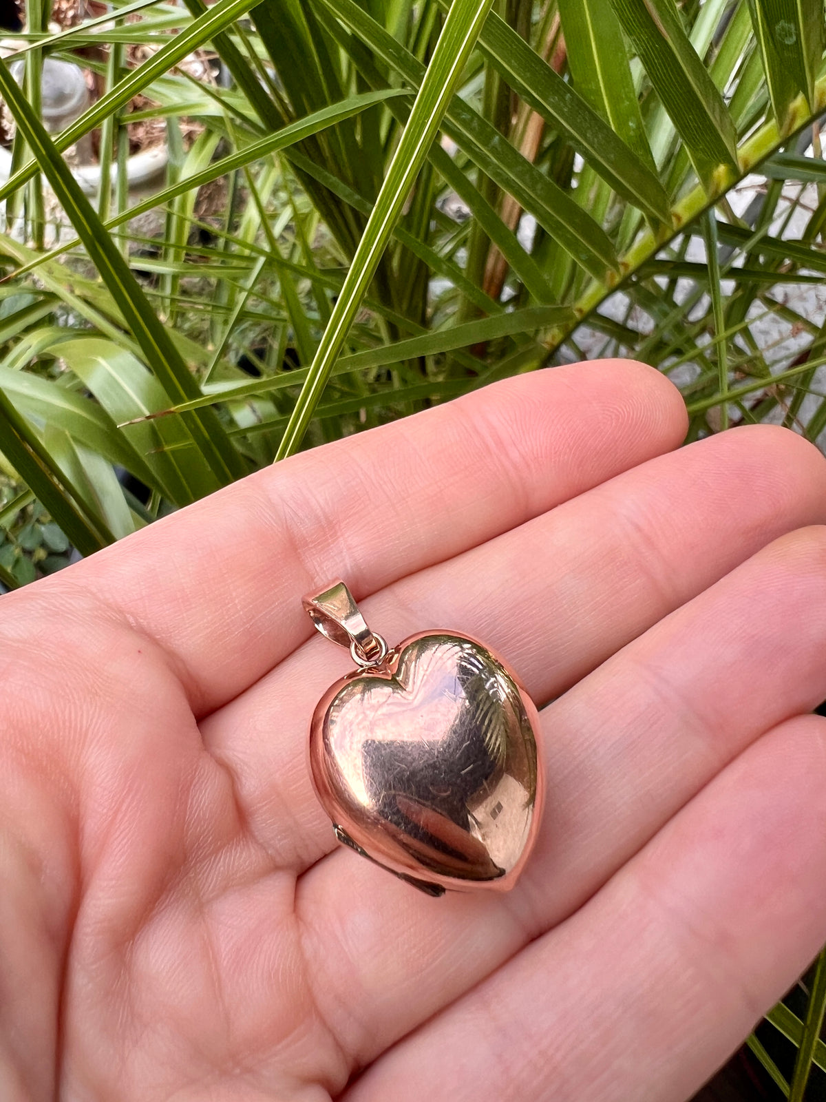 Vintage 9CT Rose Gold Puffy Heart Locket Pendant