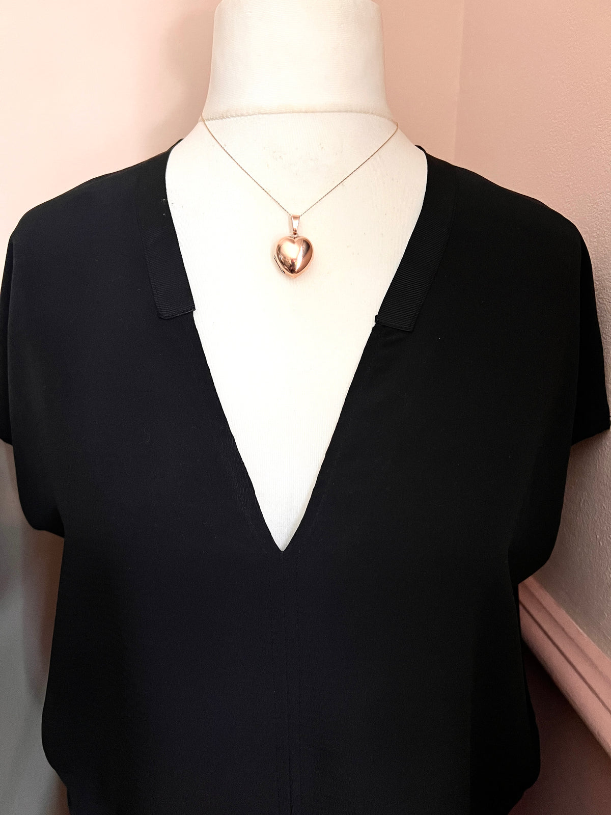 Vintage 9CT Rose Gold Puffy Heart Locket Pendant