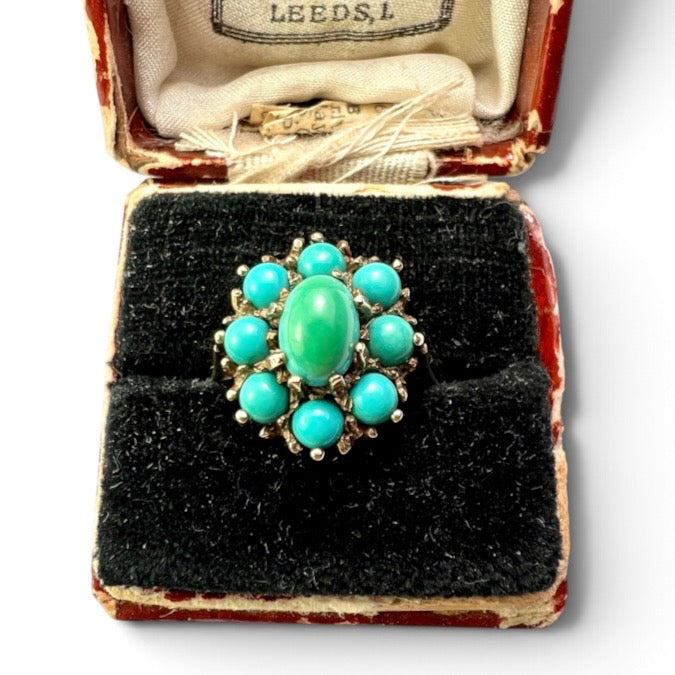 Vintage 9CT Gold Turquoise Cluster Ring