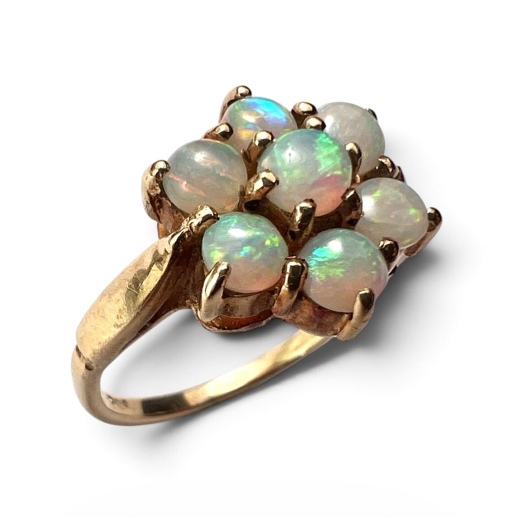 Vintage 9CT Gold Opal Cluster Ring