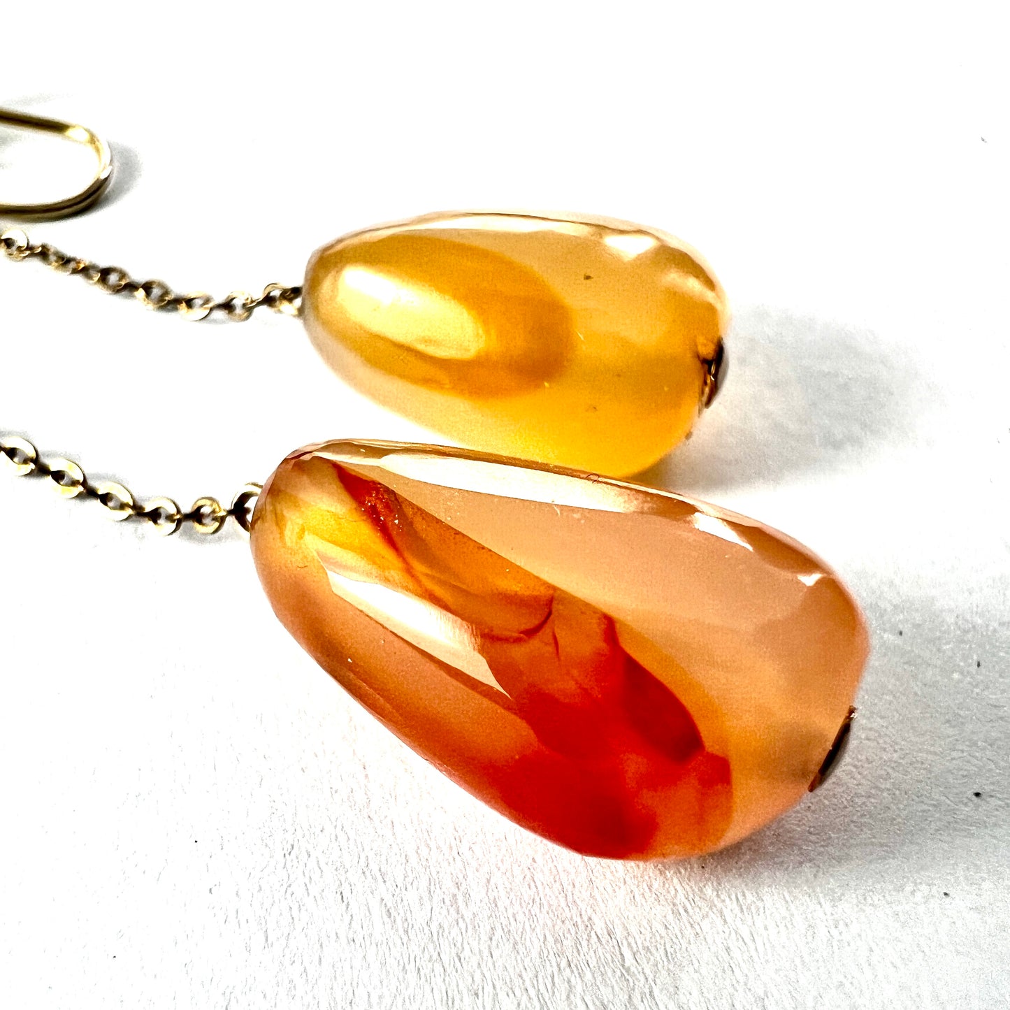 Antique 9CT Gold Agate Chain Drop Earrings