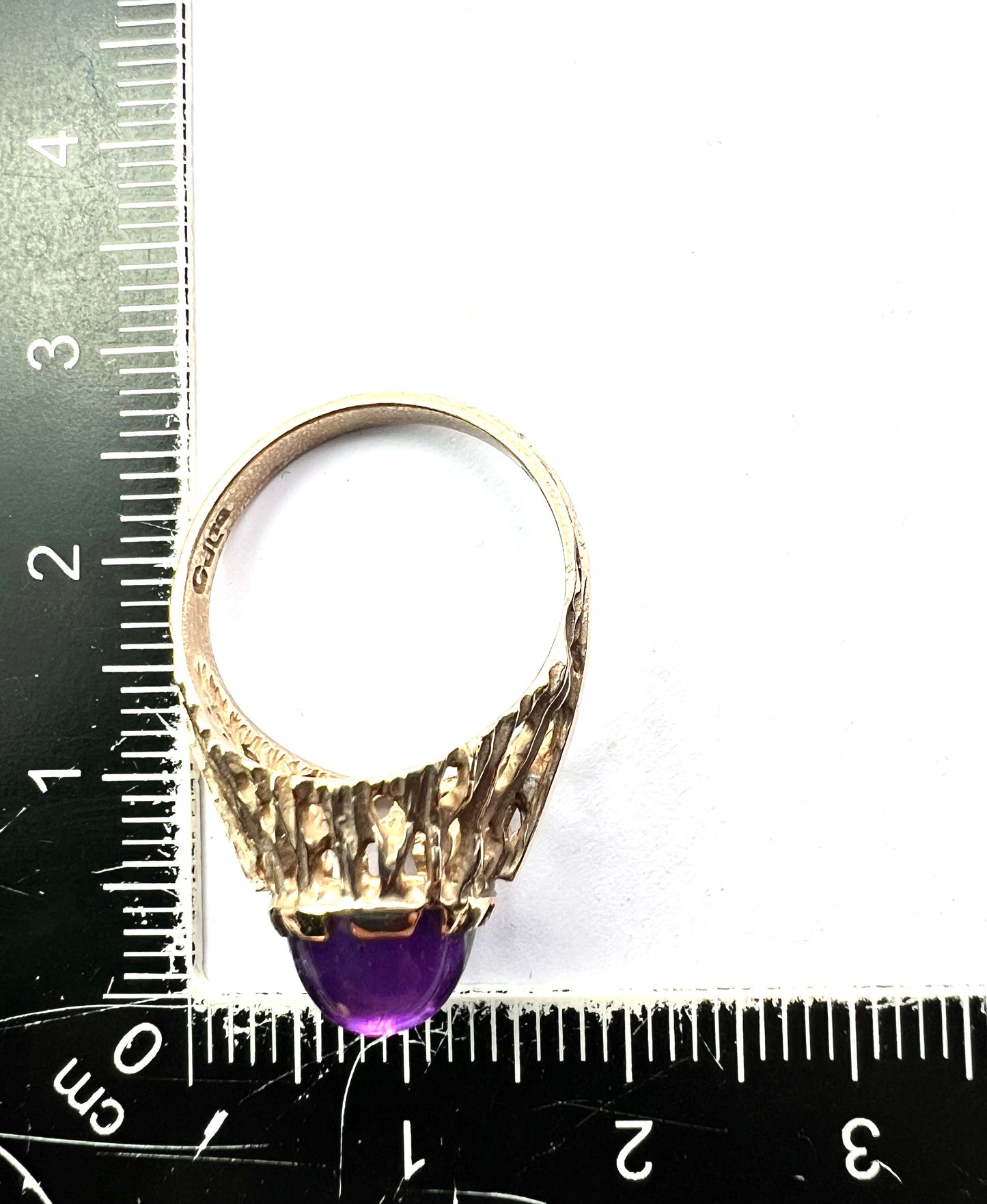 1968 Vintage Amethyst Solitaire 9CT Gold Brutalist Ring
