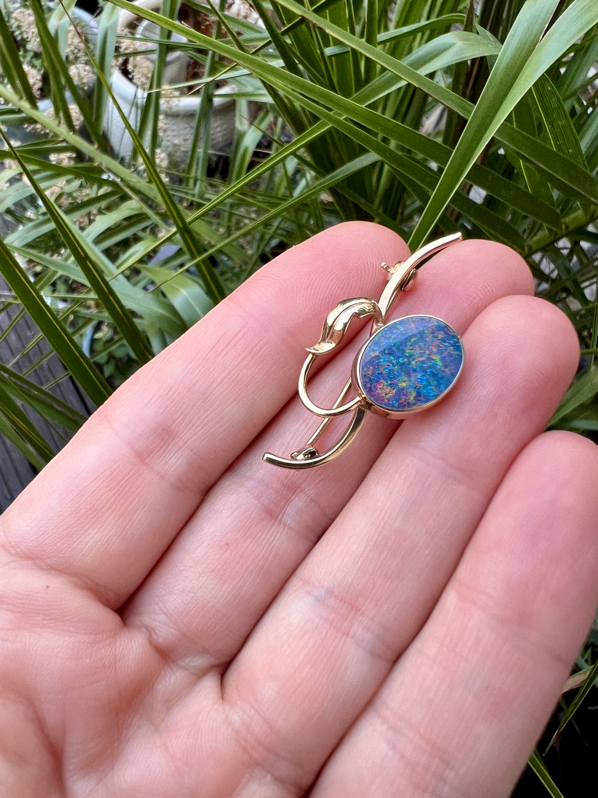 Art Nouveau Style 9CT Gold Opal Leaf Brooch