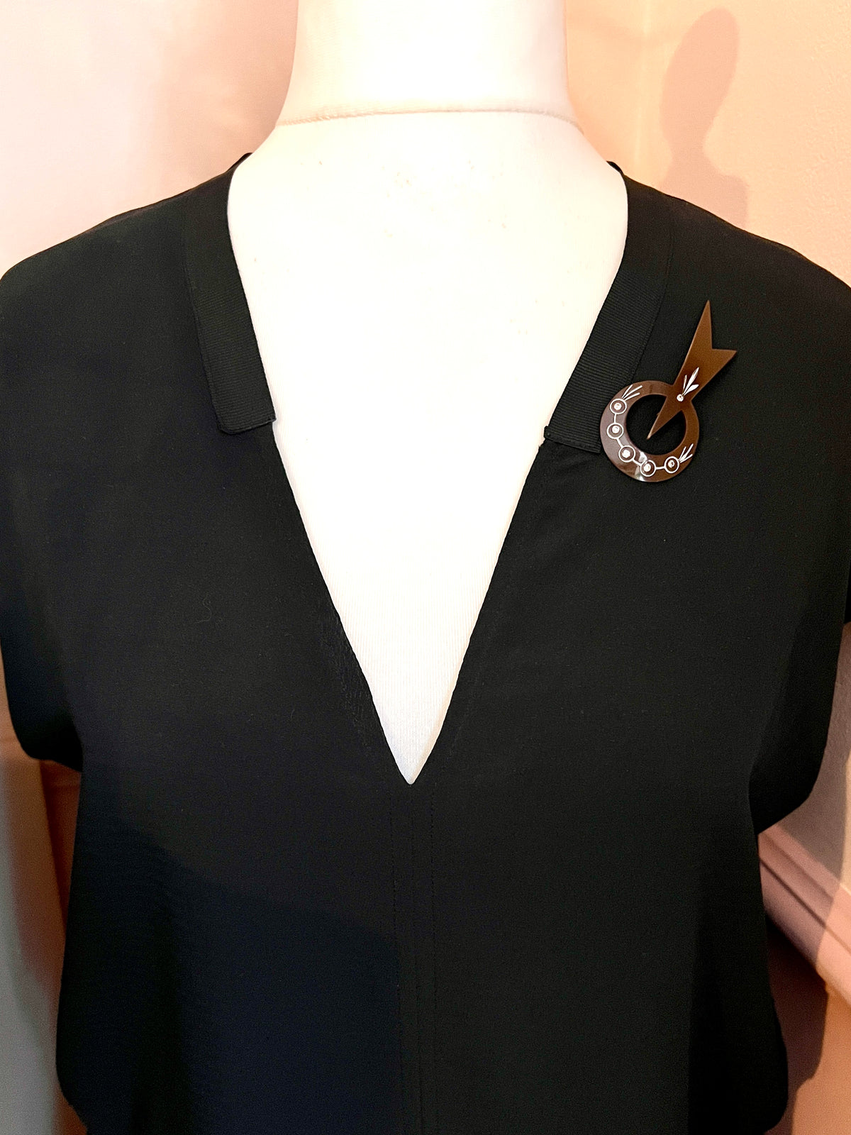Art Deco Celluloid Paste Comet Brooch