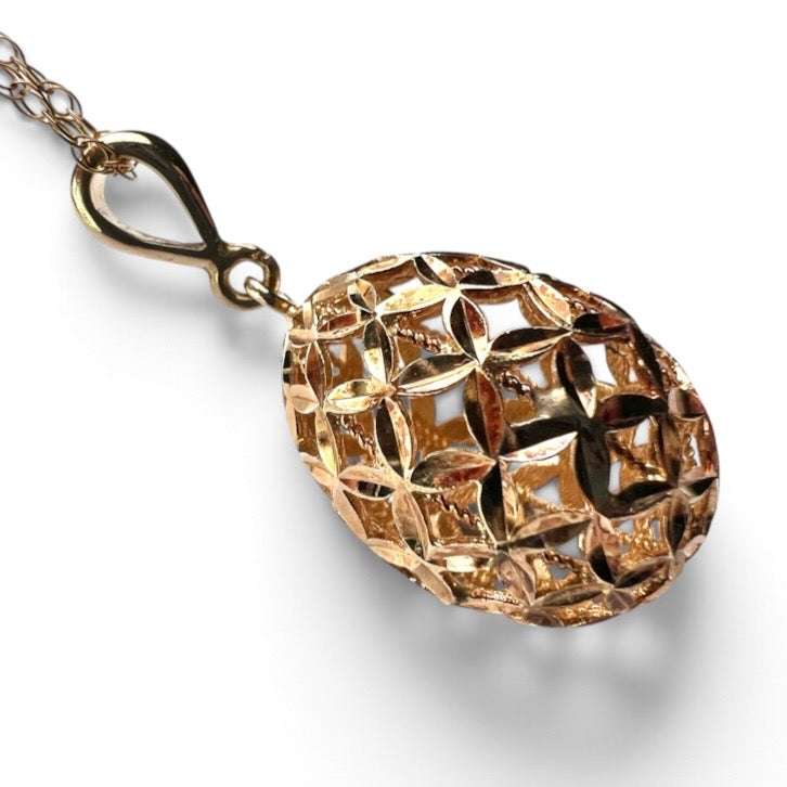 Vintage 9CT Gold Egg Pendant Necklace