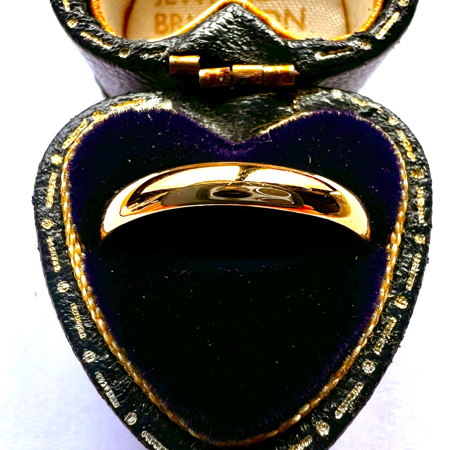 1936 Slim Vintage 22CT Gold Wedding Band