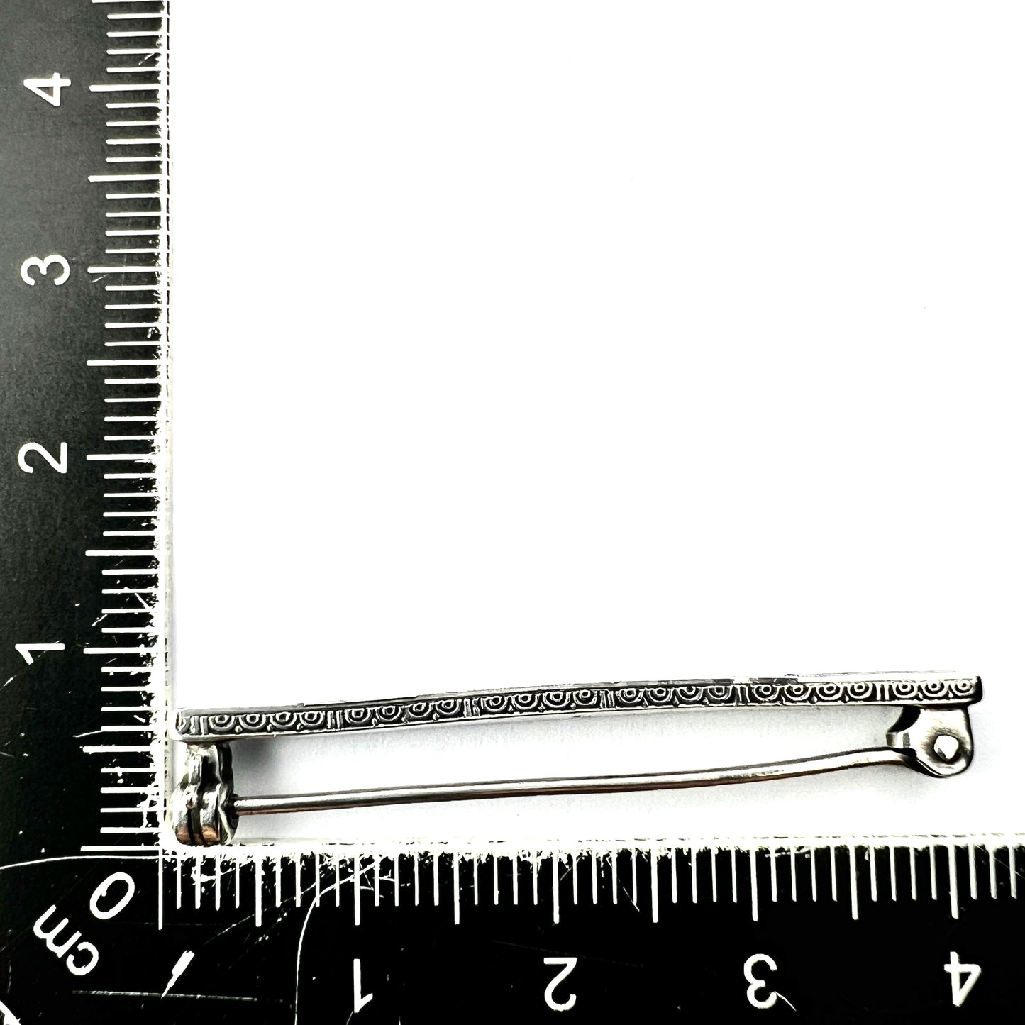 Small Art Deco Silver Sapphire Paste Brooch