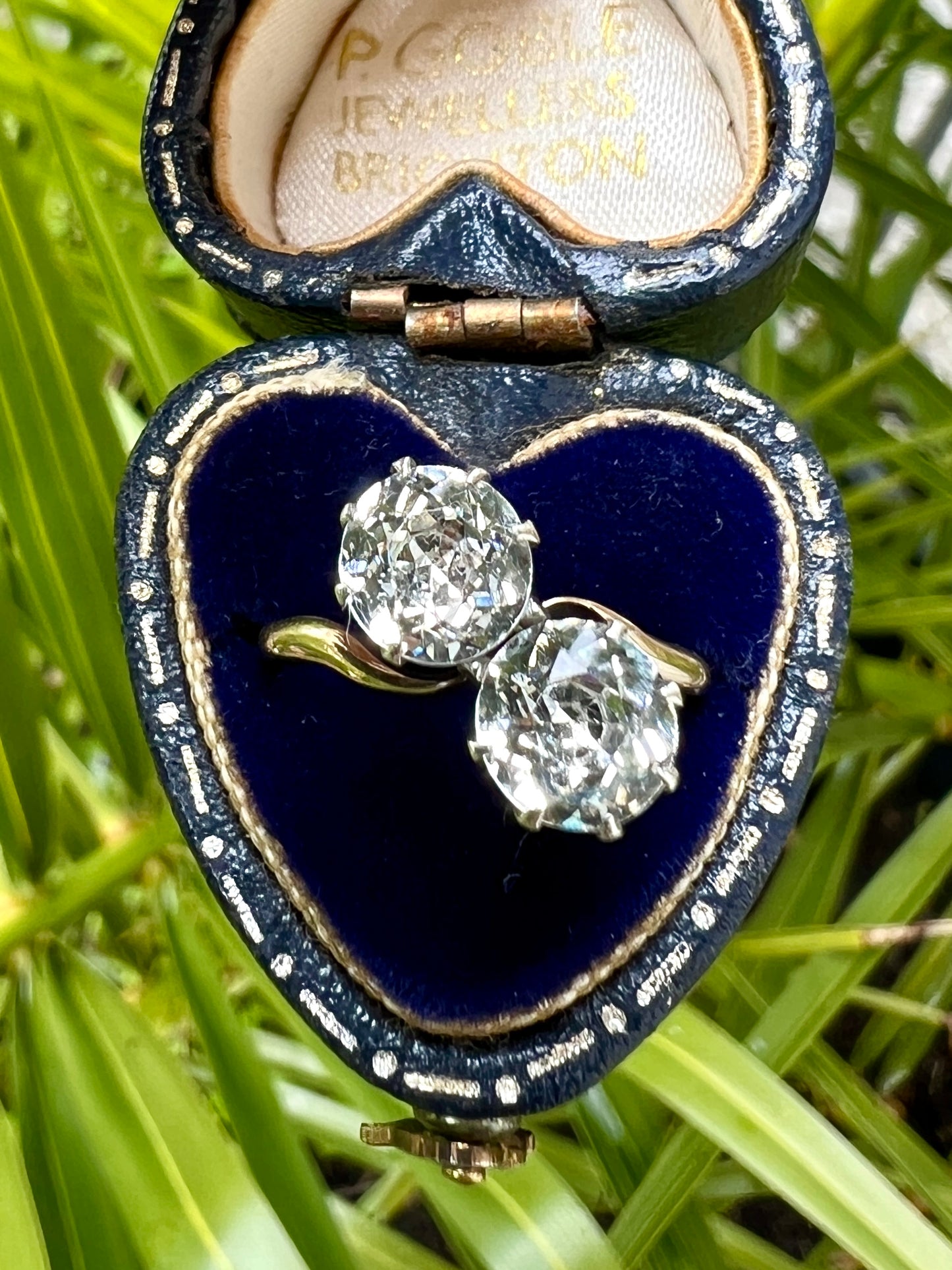 Vintage Gold and Silver Ciro Toi et Moi Crossover Ring