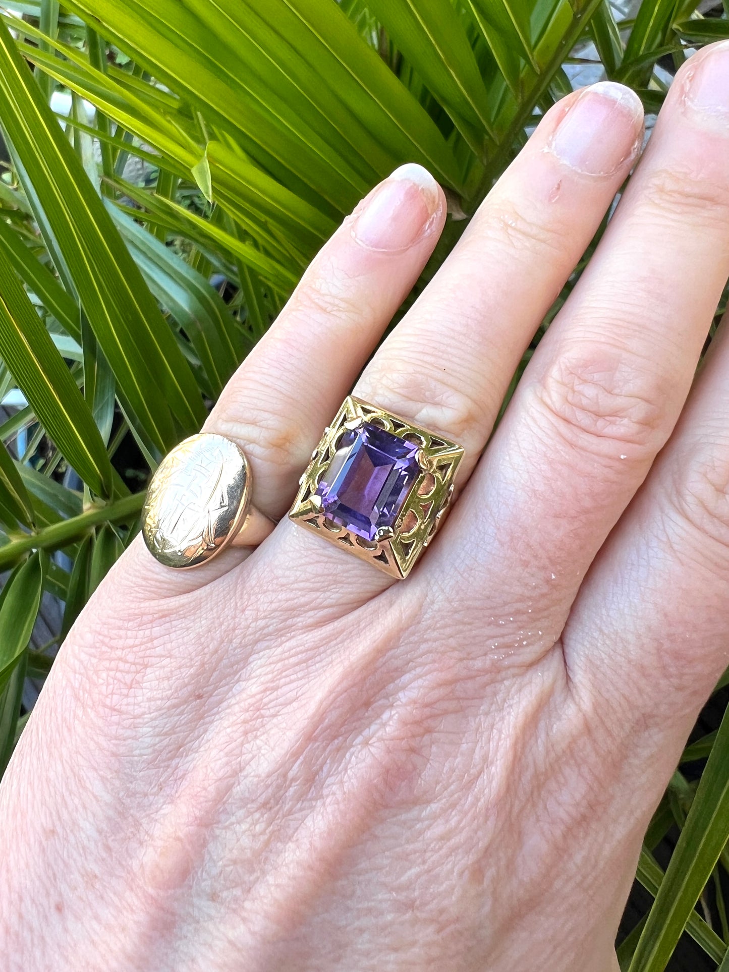 Vintage 1940s 14CT Gold Square Amethyst Ring