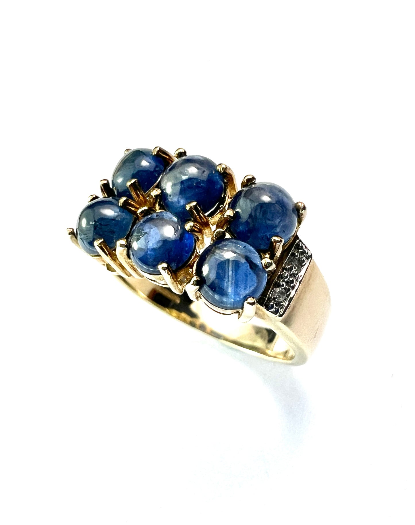 Vintage 9CT Gold Sapphire Cabochon Diamond Ring