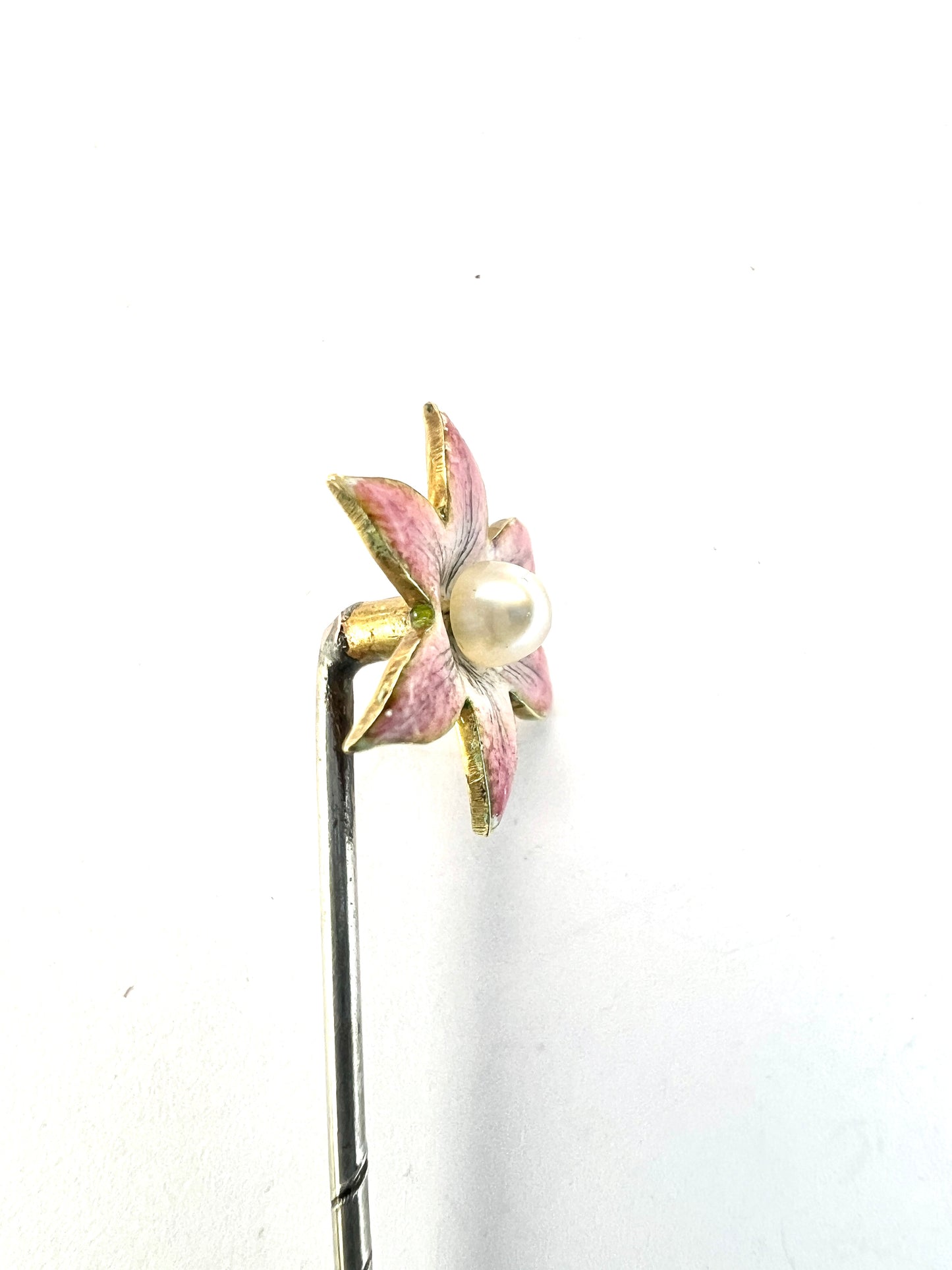 Art Nouveau Enamelled Flower Pearl Gold Stick Pin