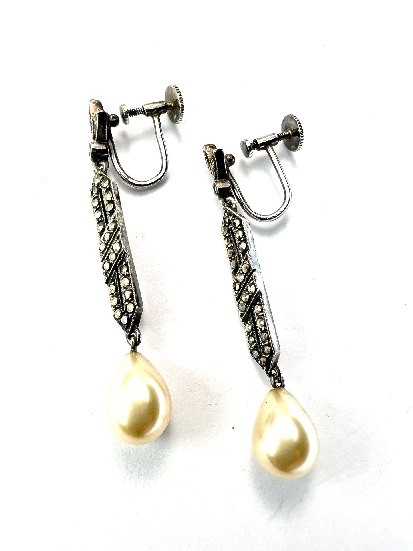 Art Deco Silver Marcasite Pearl Teardrop Screwback Earrings