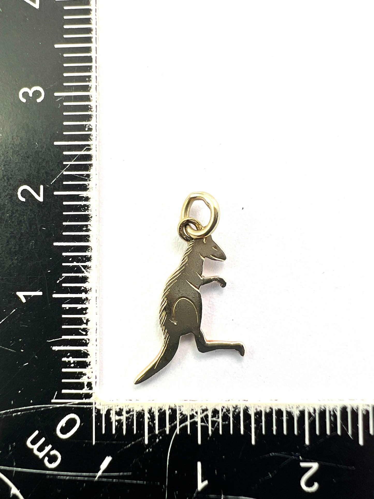 Vintage 9CT Gold Kangaroo Charm Pendant