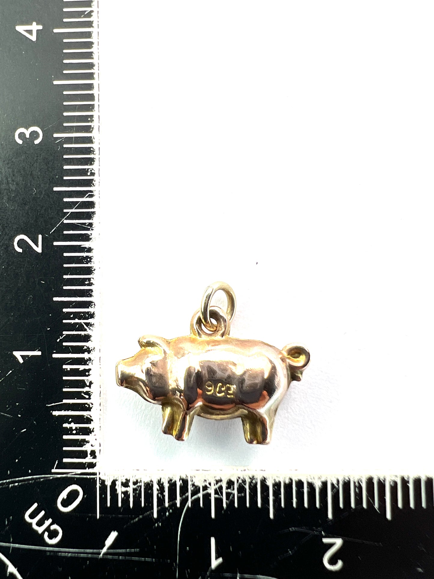 Tiny Vintage 9CT Gold Pig Charm