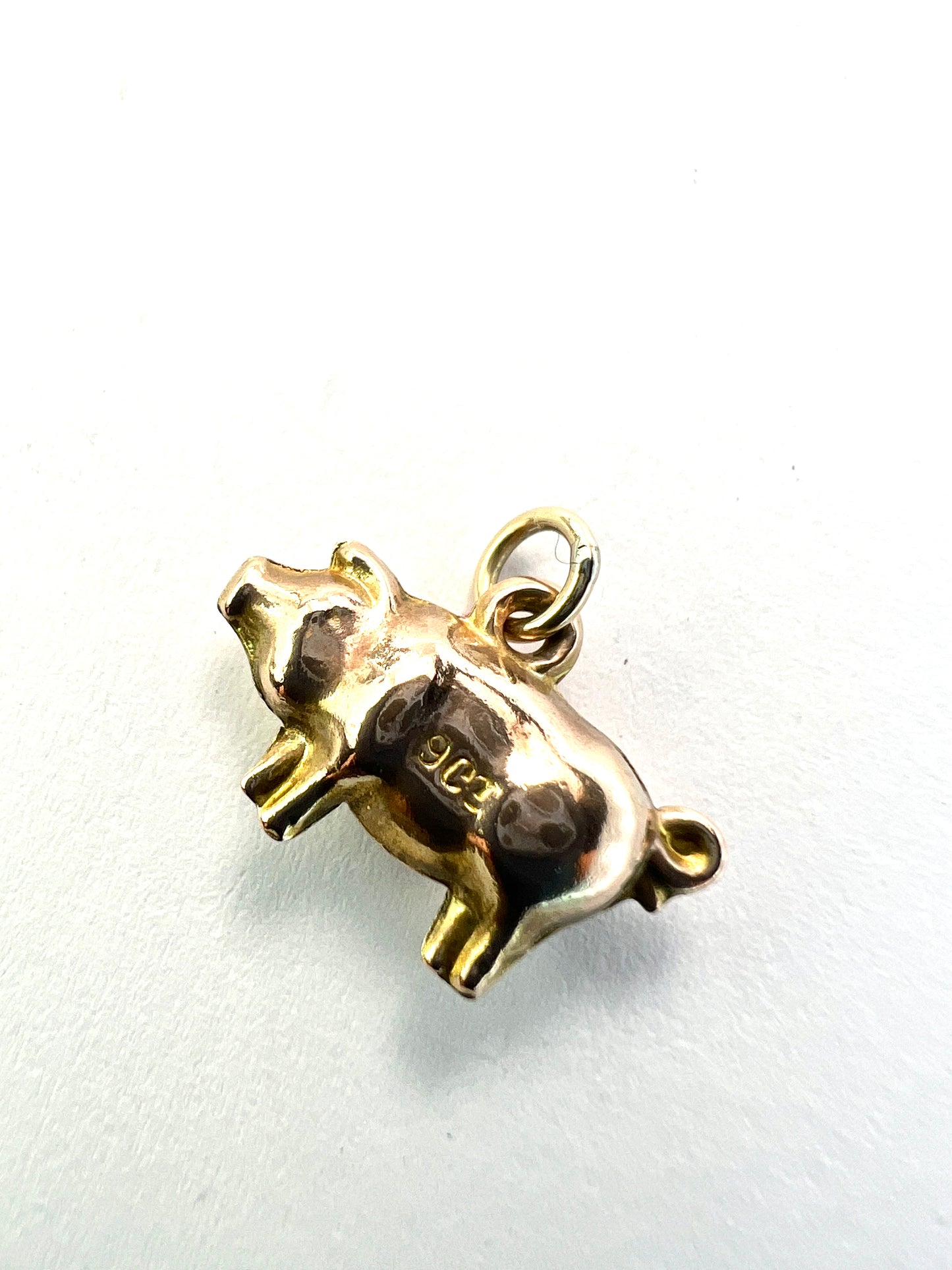 Tiny Vintage 9CT Gold Pig Charm