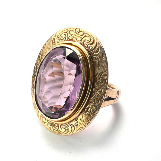 Large Vintage Victorian Style 9CT Gold Amethyst Ring
