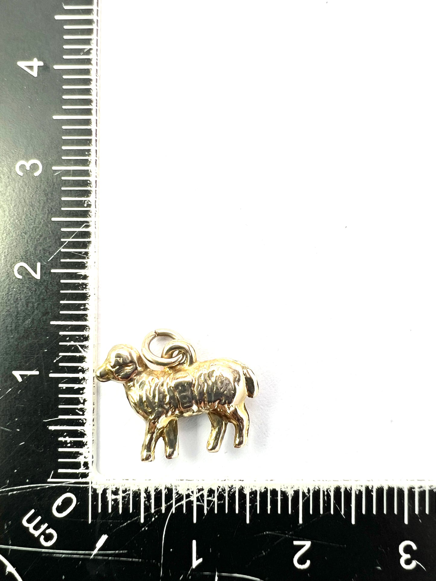 Vintage 9CT Gold Lamb Charm Pendant