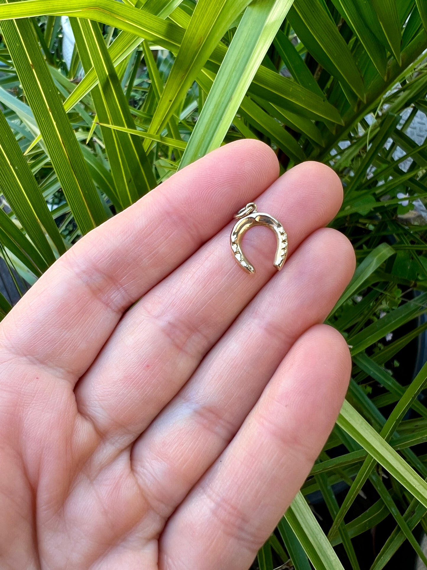 Vintage 1948 9CT Gold Lucky Horseshoe Charm Pendant