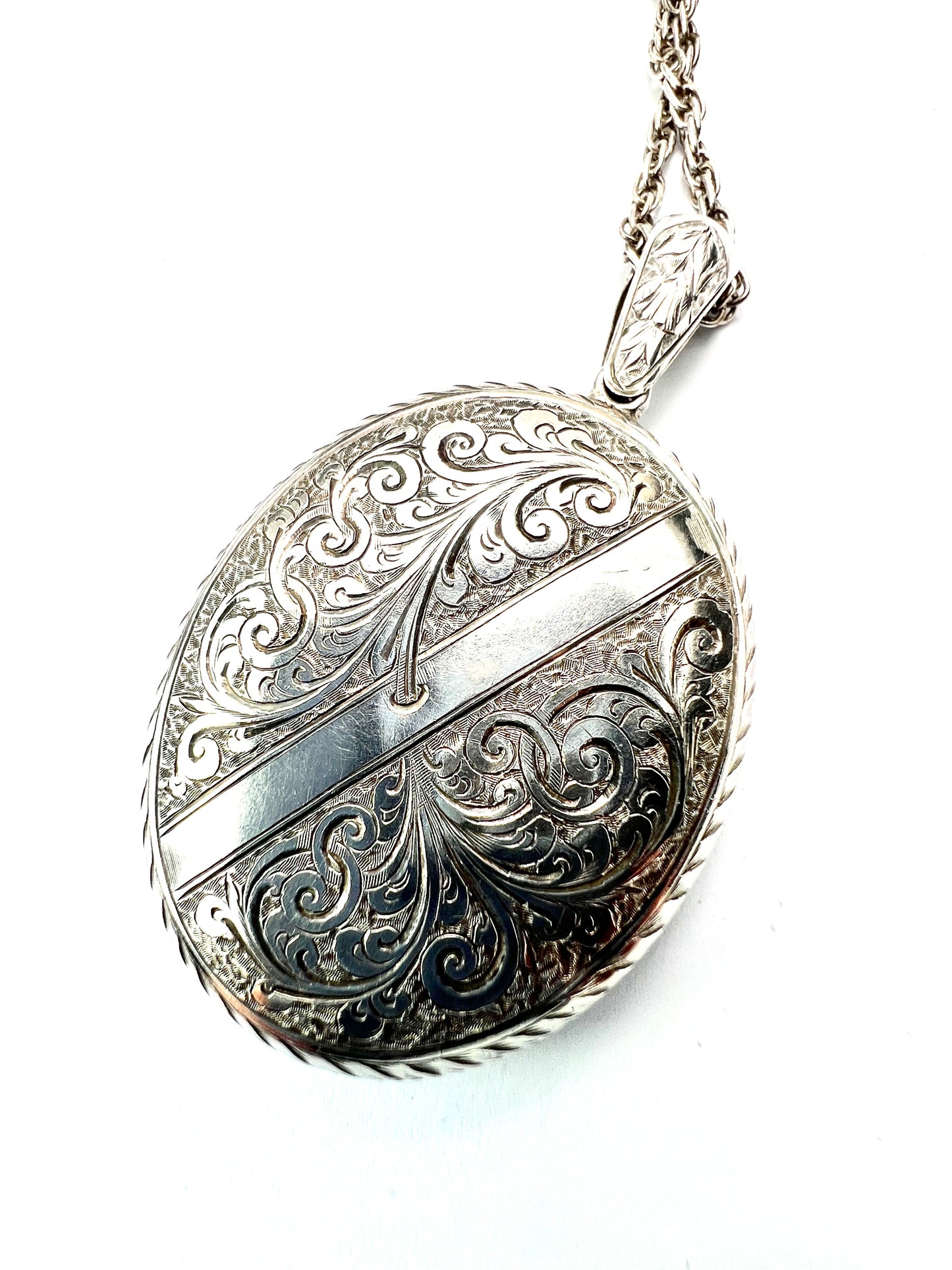 1880 Antique Victorian Large Silver Locket