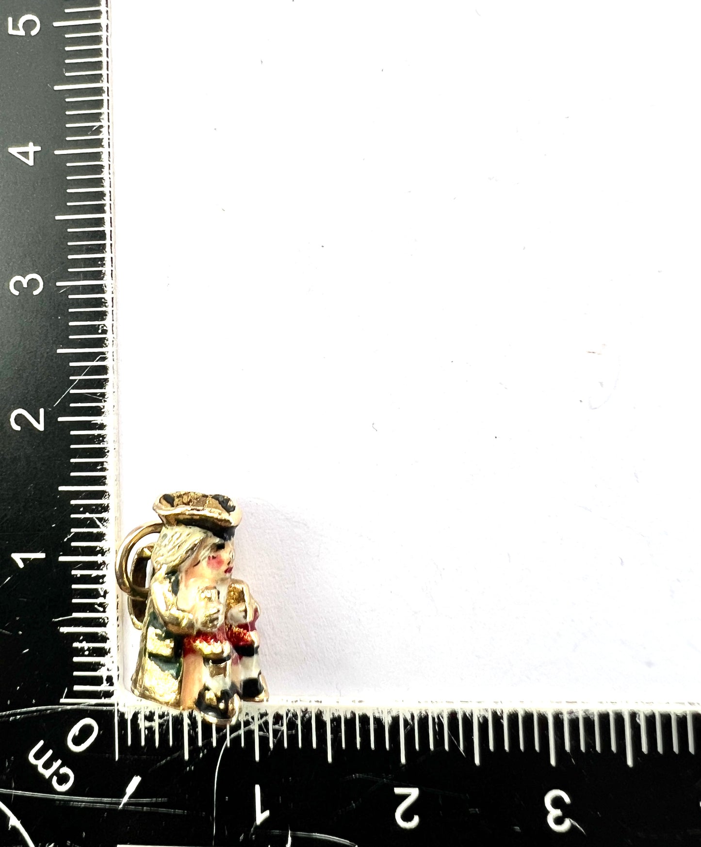 1959 Vintage 9CT Gold Enamel Toby Jug Charm