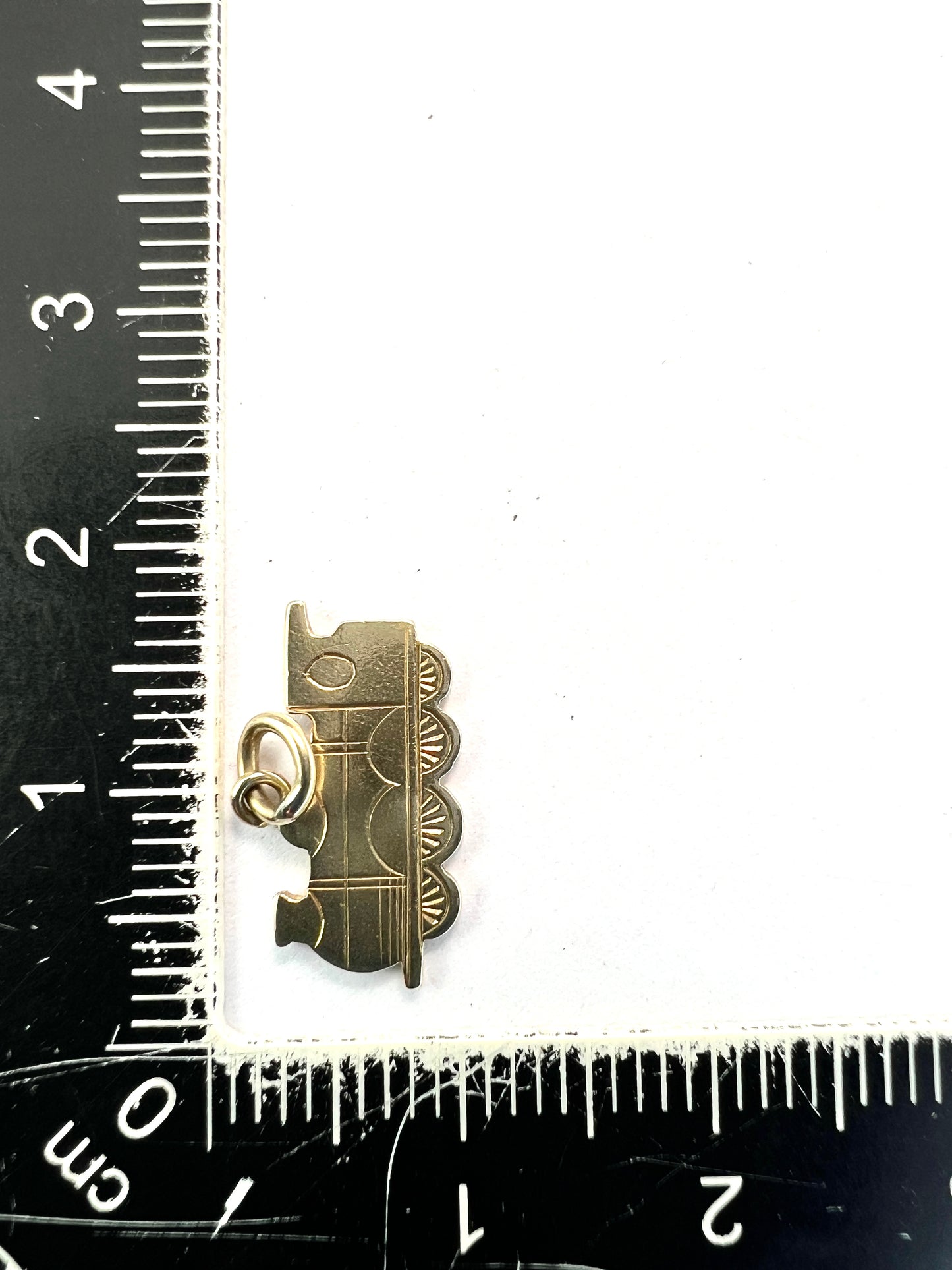 Vintage 9CT Gold Locomotive Steam Train Charm Pendant
