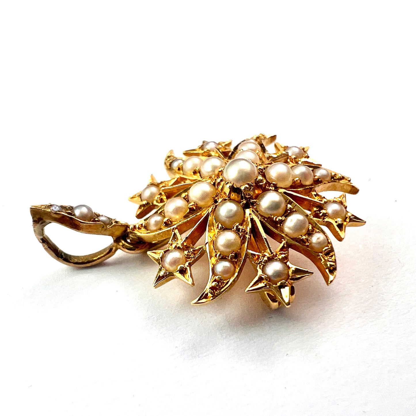 Small Edwardian 18CT Gold Pearl Sunburst Pendant/Brooch