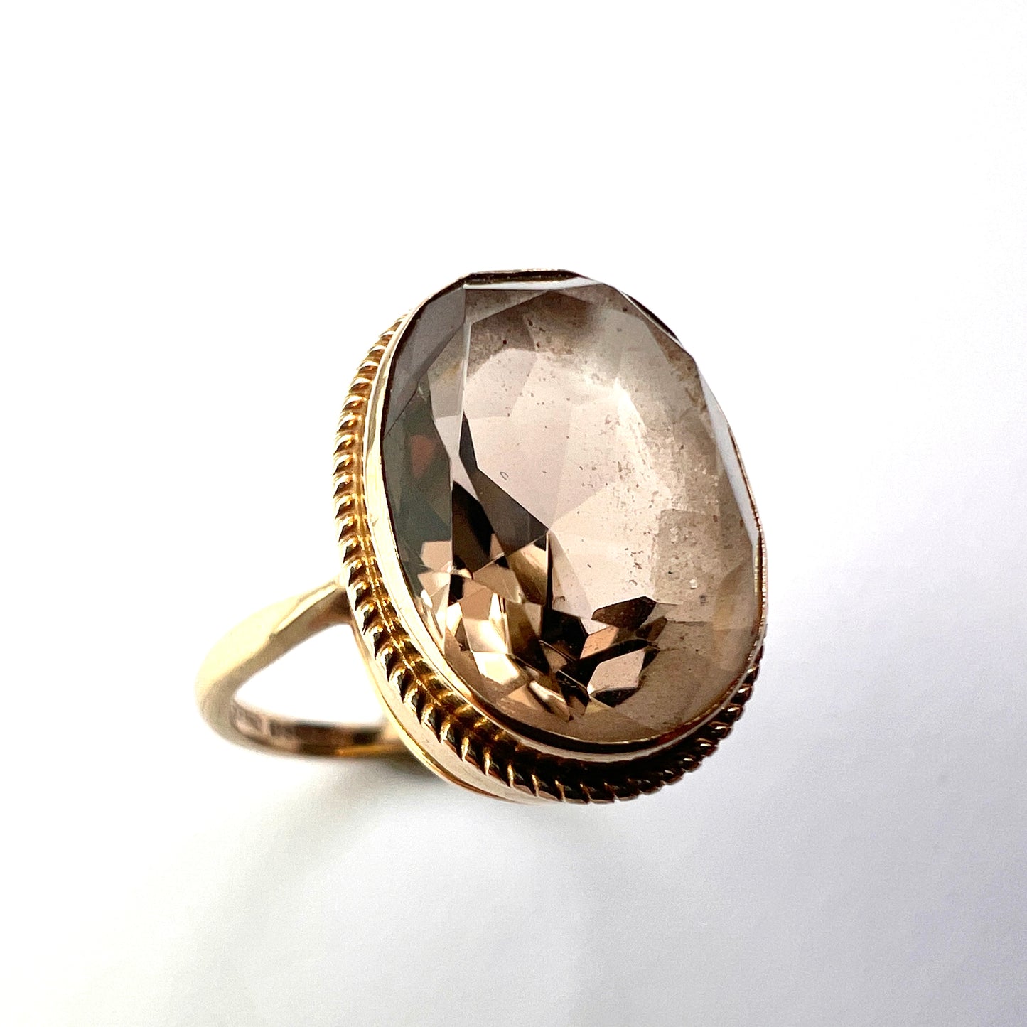 Vintage 9CT Gold Smoky Quartz Ring