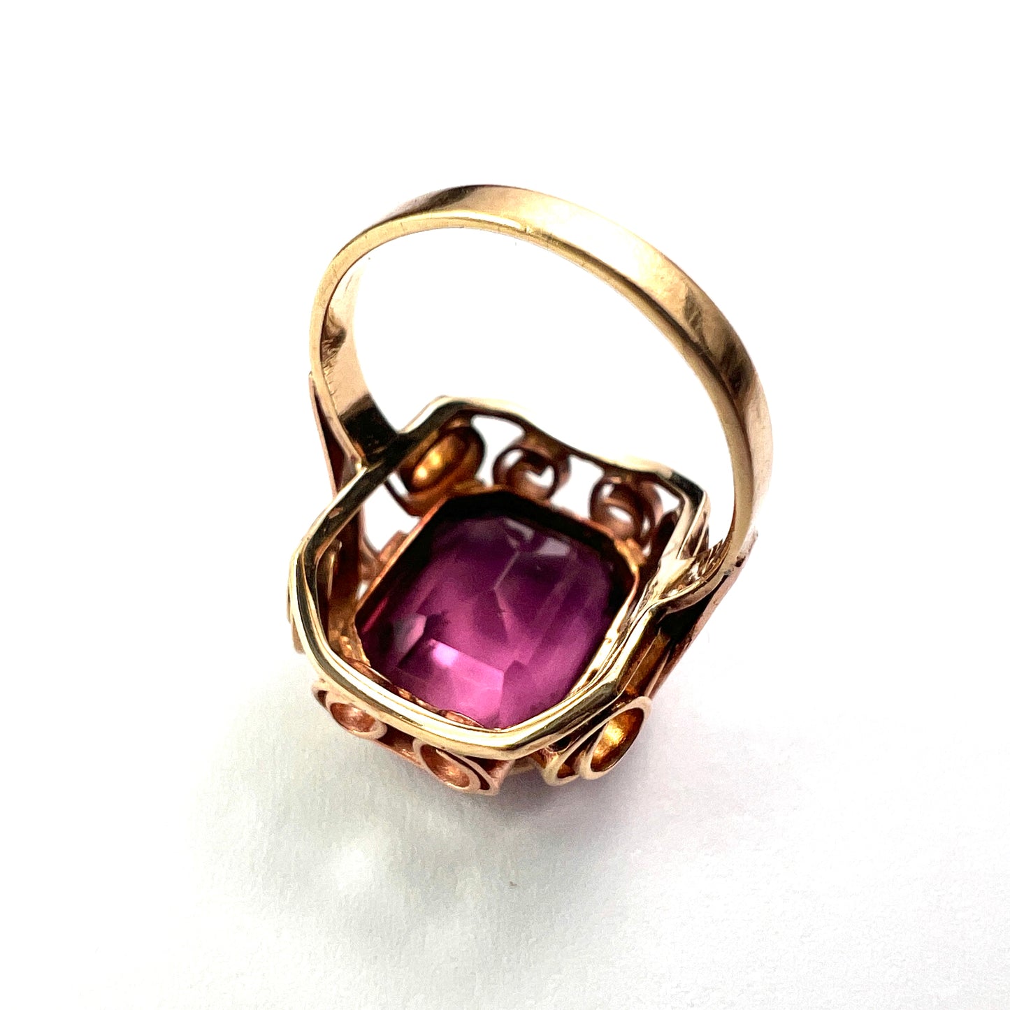 Vintage 1940s 14CT Gold Amethyst Paste Ring