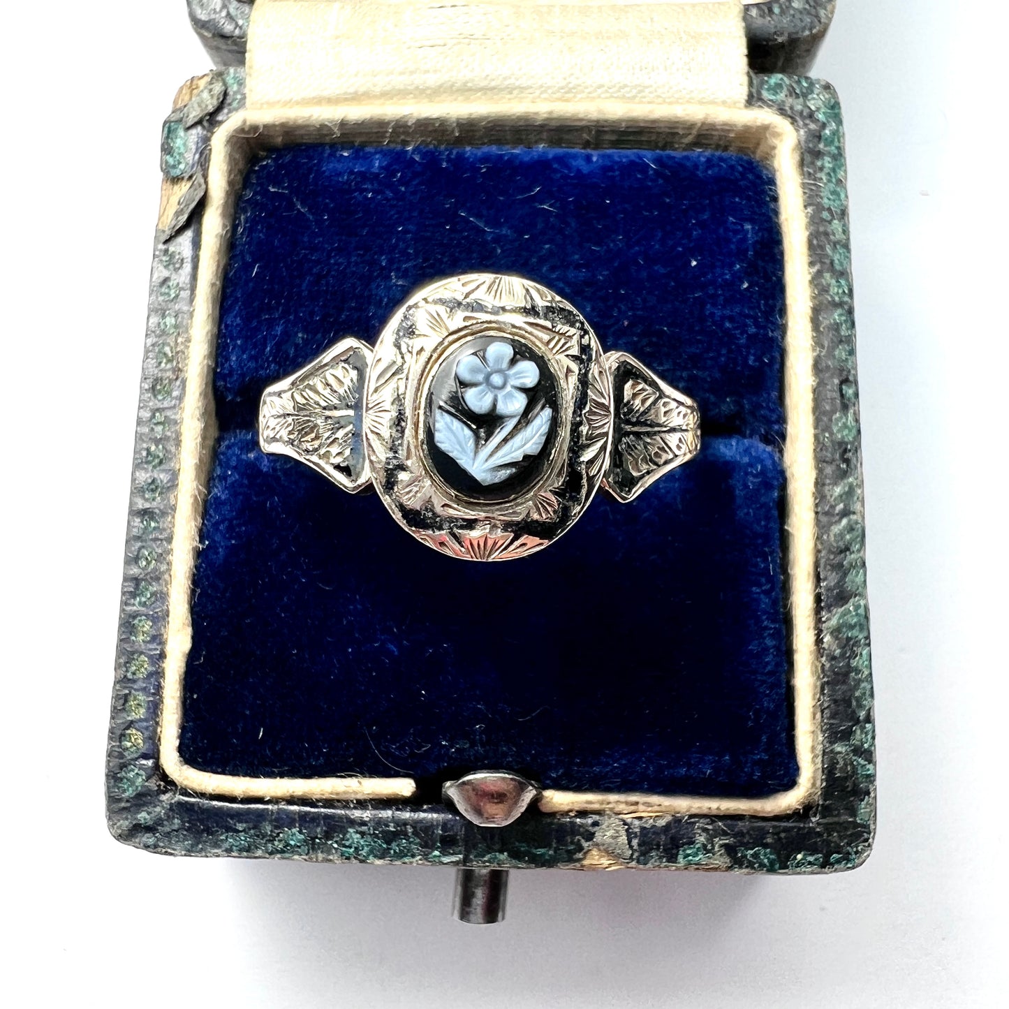 Victorian 9CT Gold Enamel Forget Me Not Memorial Ring