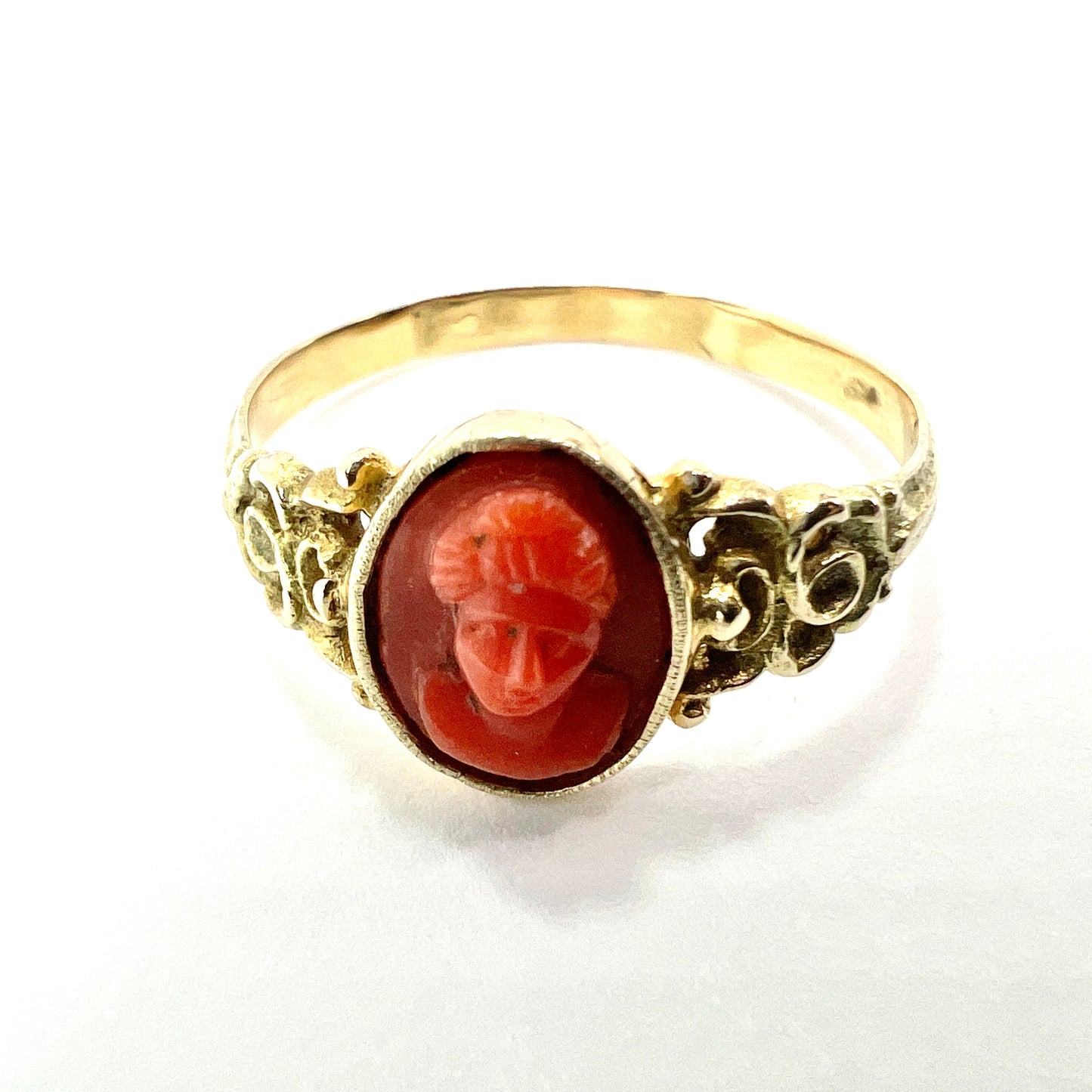 Large Antique Gold Coral Cameo Ring