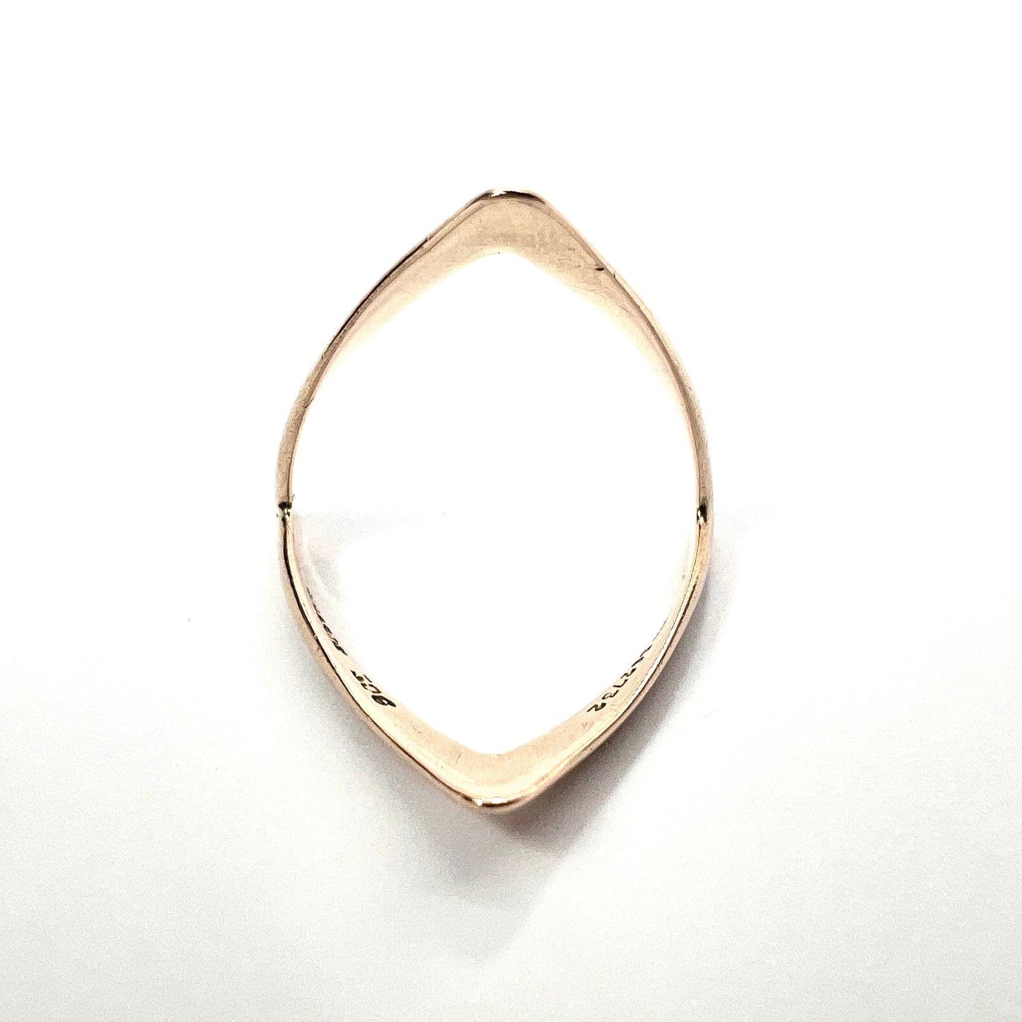 Vintage 9CT Gold Endless Wishbone Ring