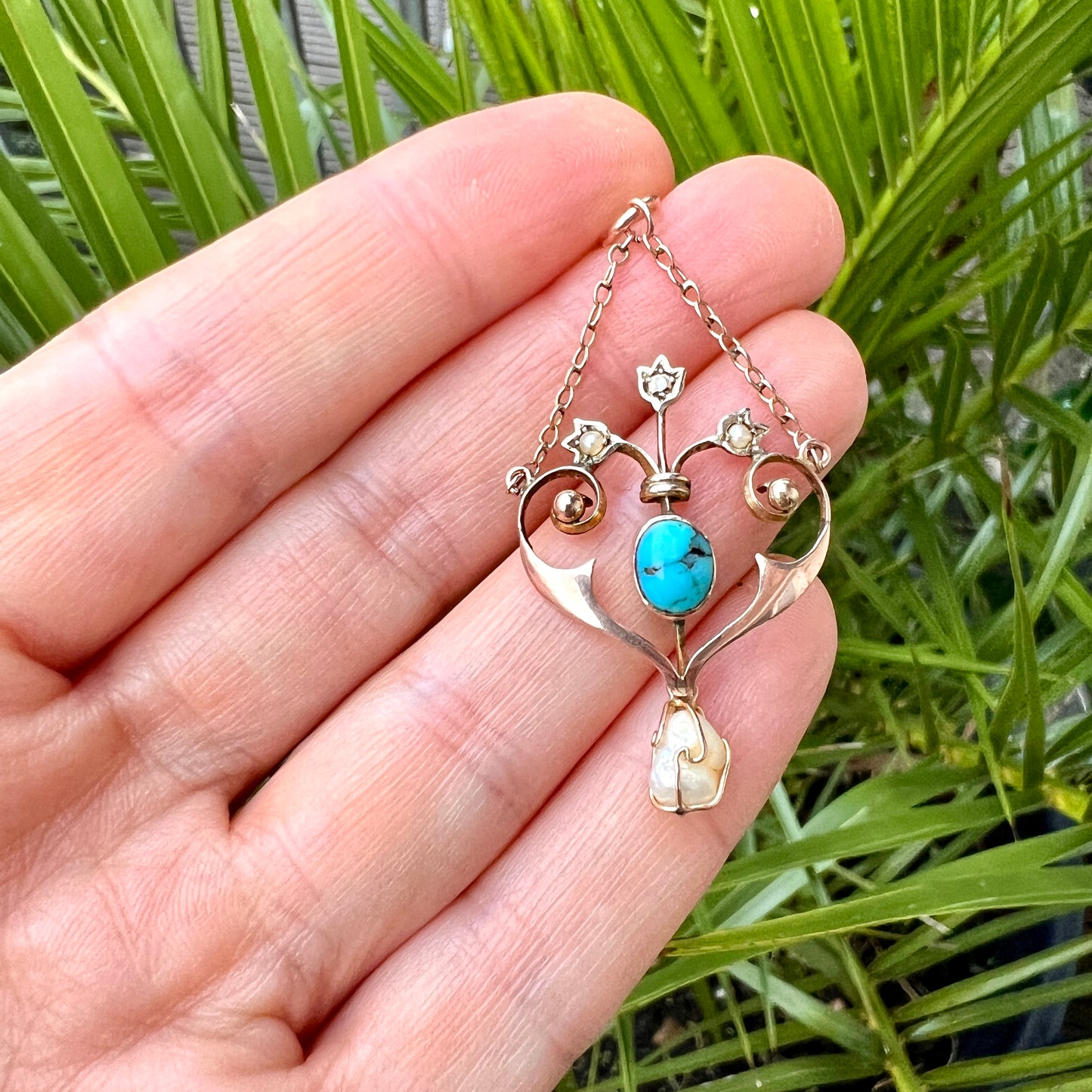 Edwardian Turquoise and Pearl Gold Chain Pendant Necklace