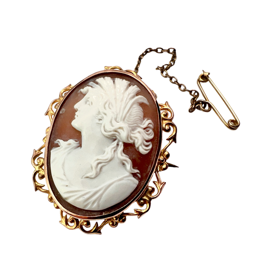 Fine Victorian 9CT Gold Classical Cameo Brooch