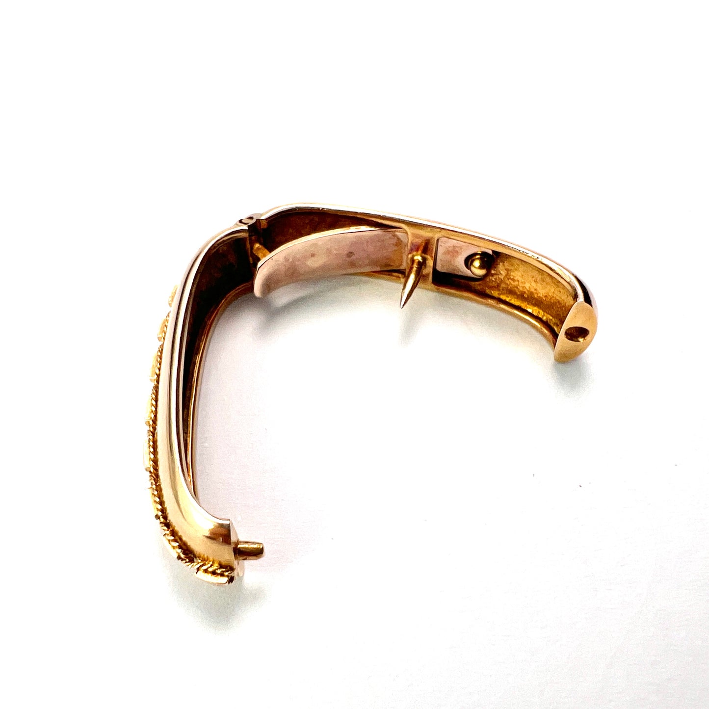 Antique 9CT Gold Scarf Clip