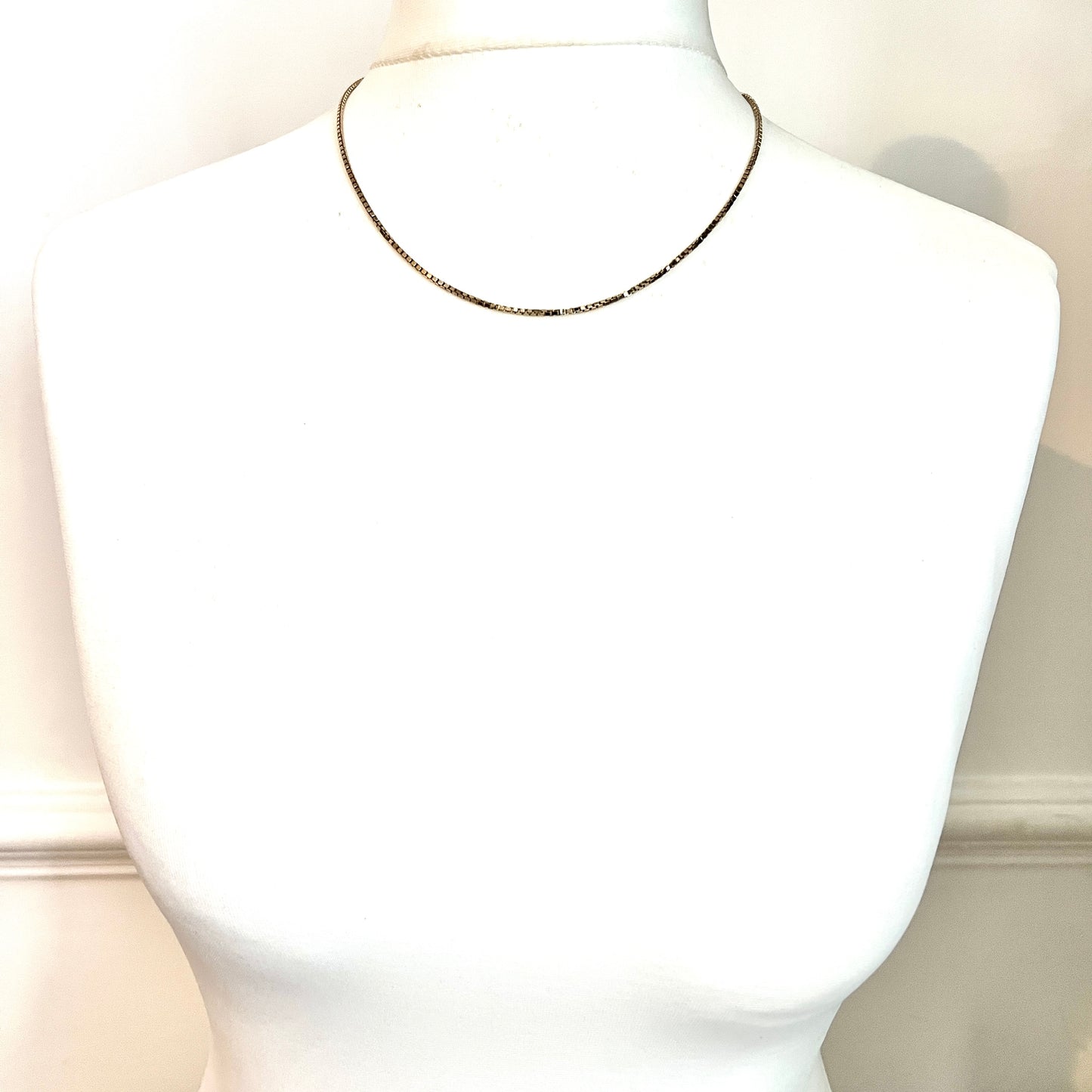 Vintage 9CT Gold Mirror Box Chain Necklace