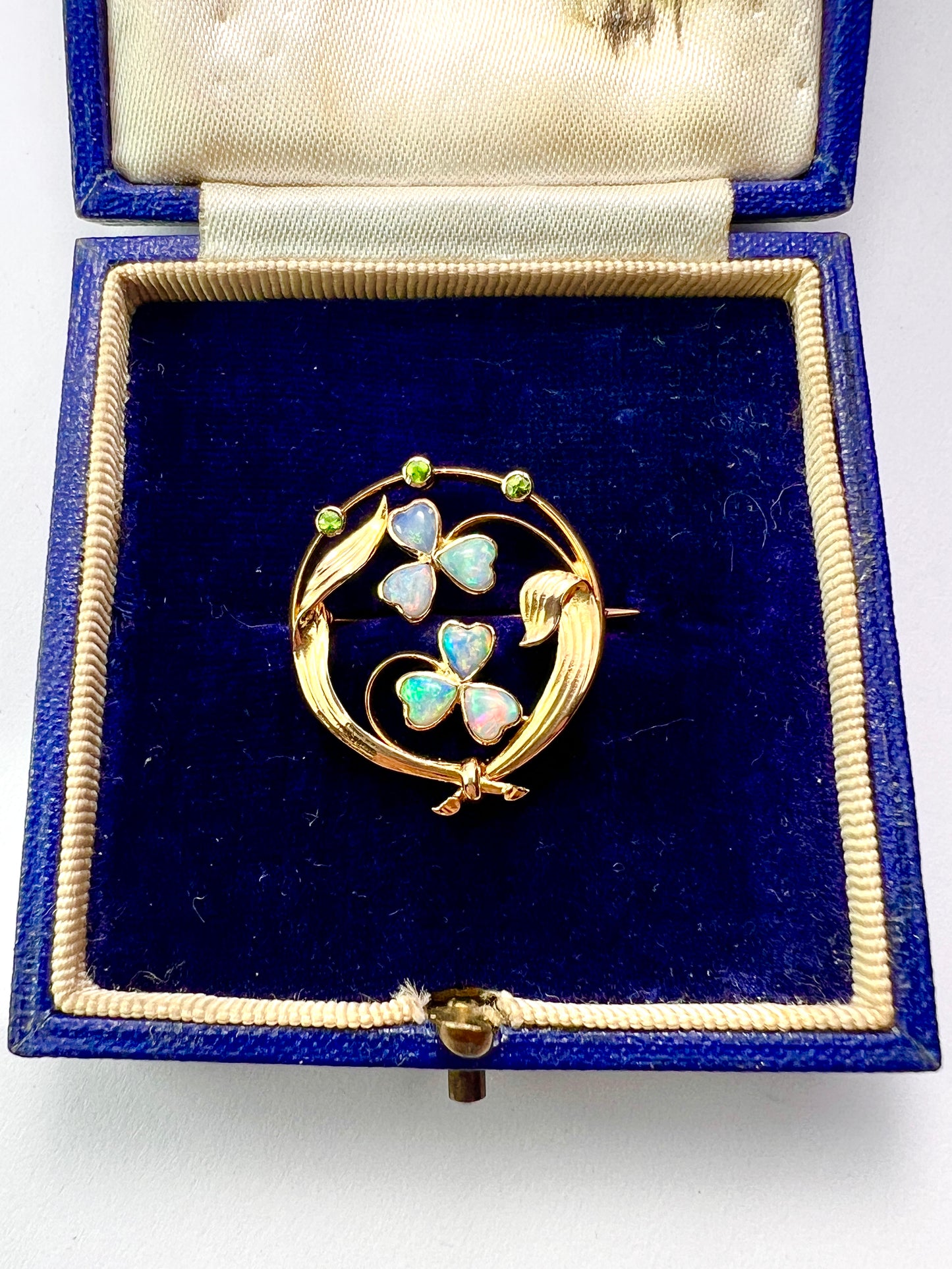 Edwardian Art Nouveau 15CT Gold Opal and Demantoid Garnet Clover Brooch