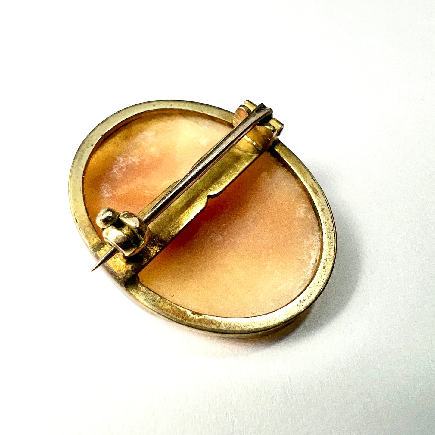 Victorian Carved Shell Cameo Brooch