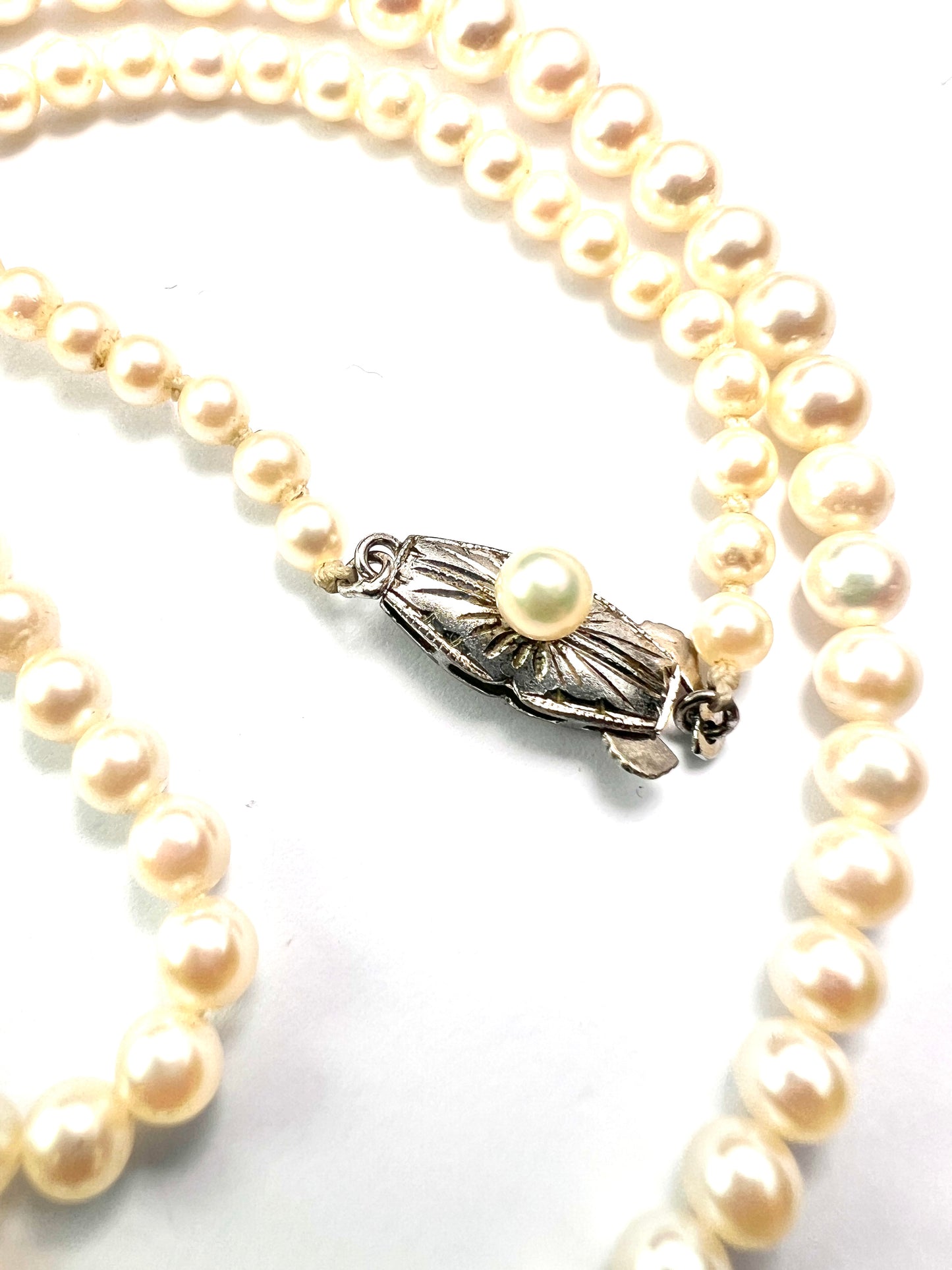 Vintage Cultured Pearl Necklace with Silver Clasp