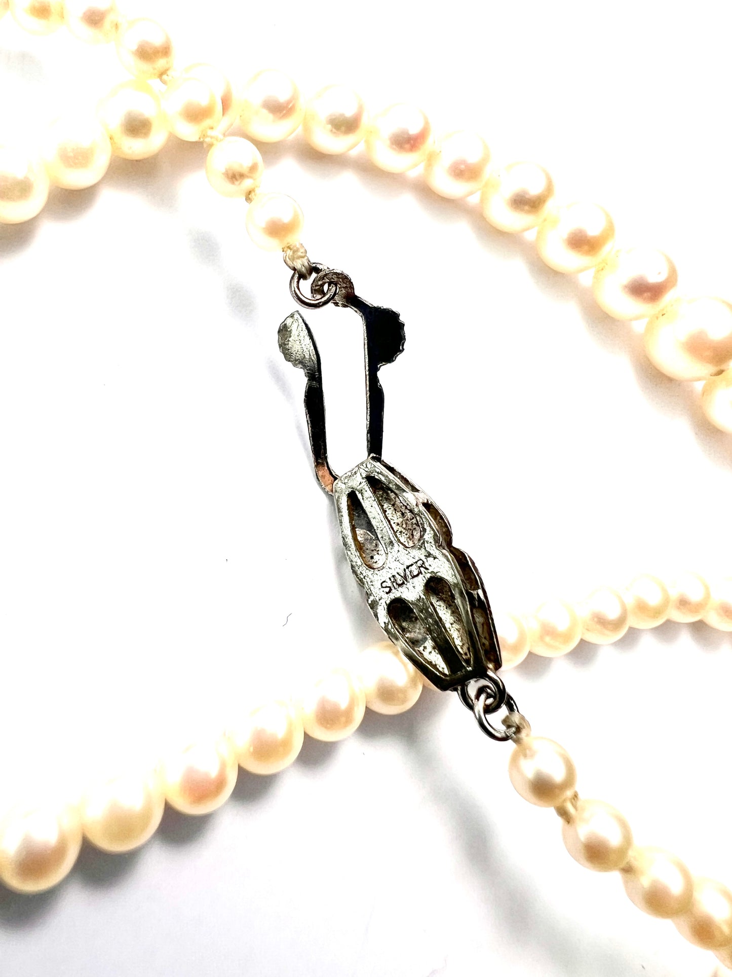 Vintage Cultured Pearl Necklace with Silver Clasp