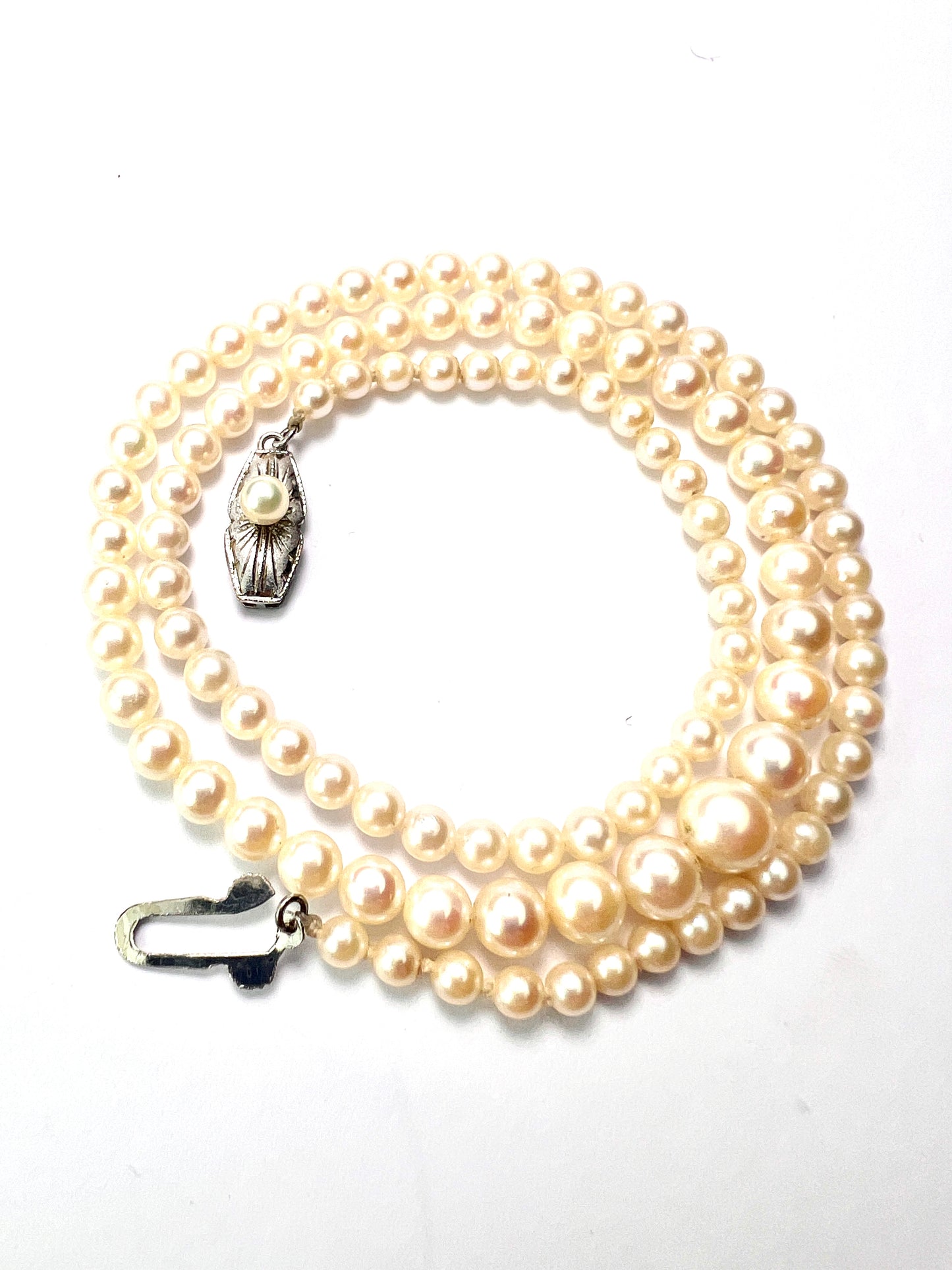 Vintage Cultured Pearl Necklace with Silver Clasp