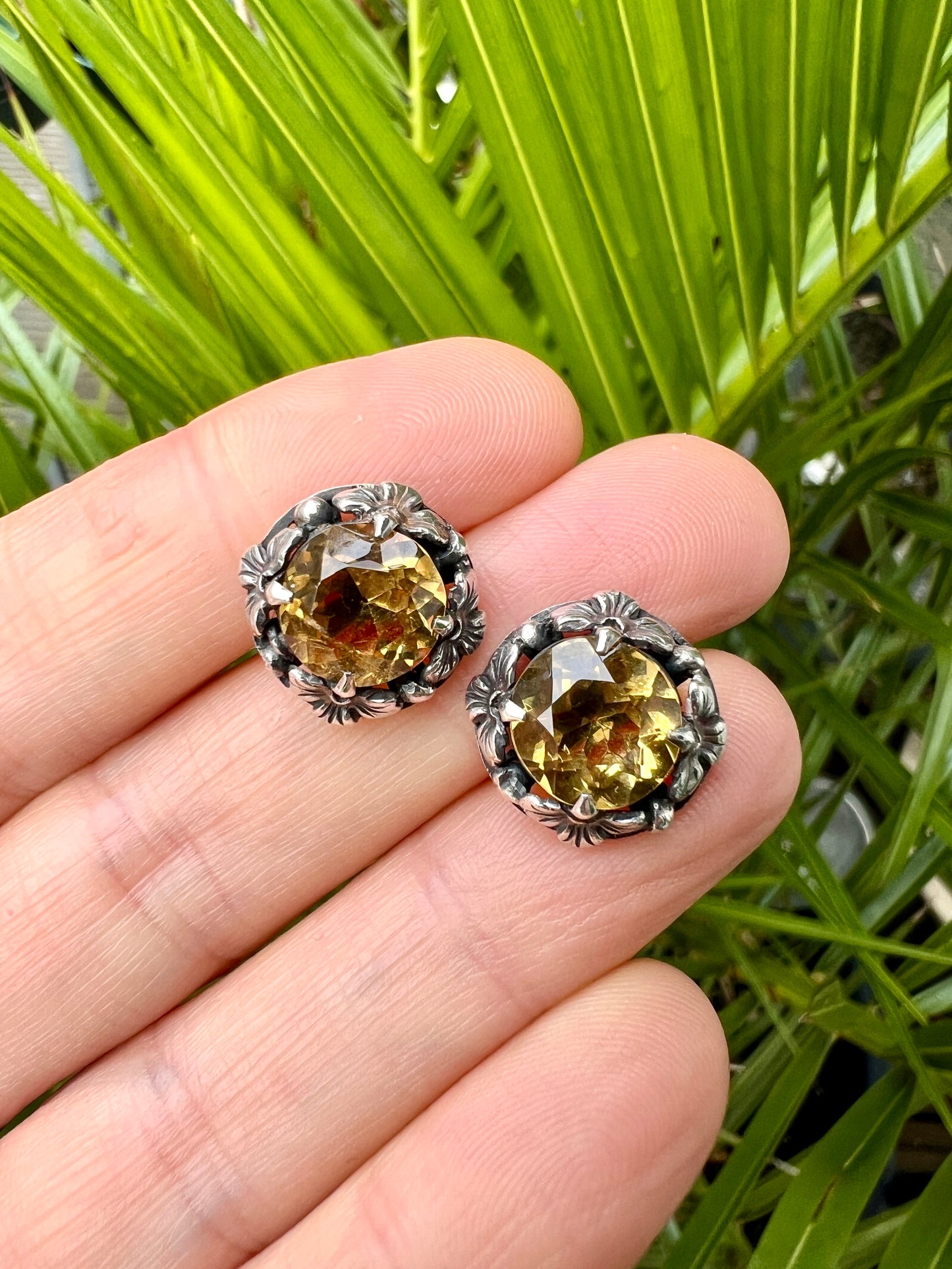 Arts and Crafts Citrine Silver Flower Screwback Earrings