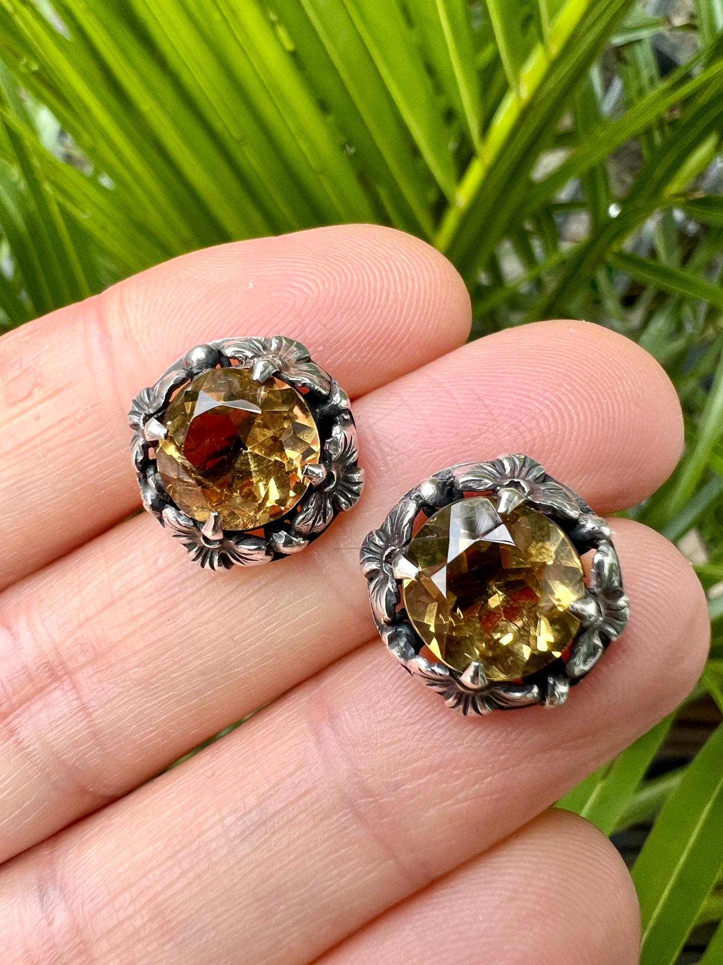 Arts and Crafts Citrine Silver Flower Screwback Earrings