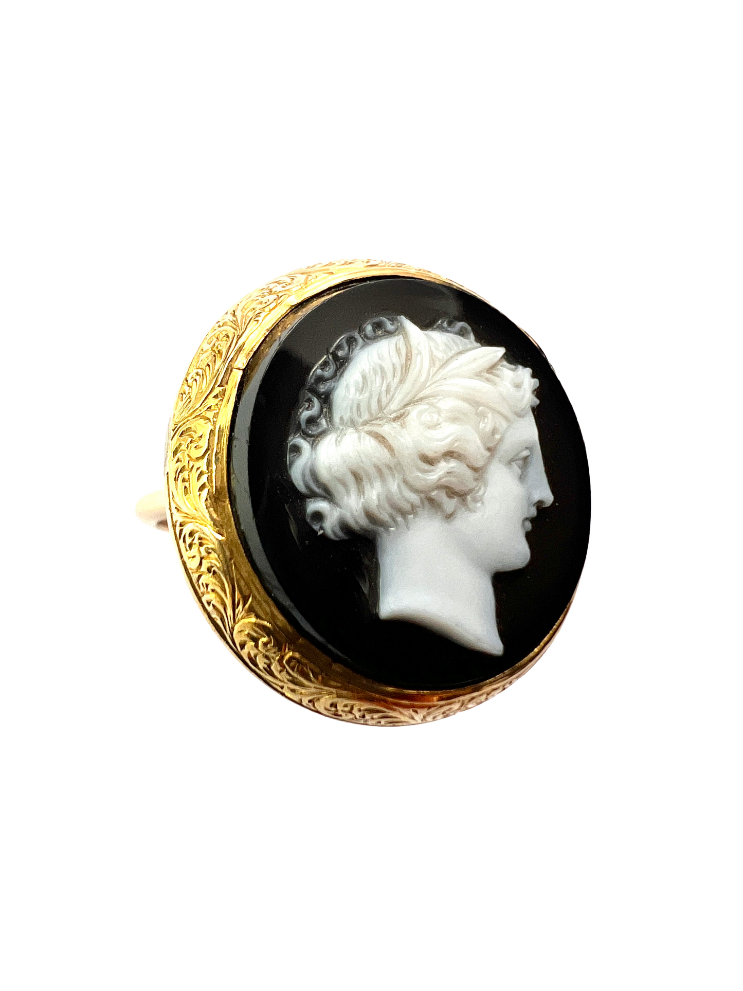 Georgian Gold Carved Hardstone Cameo Ring